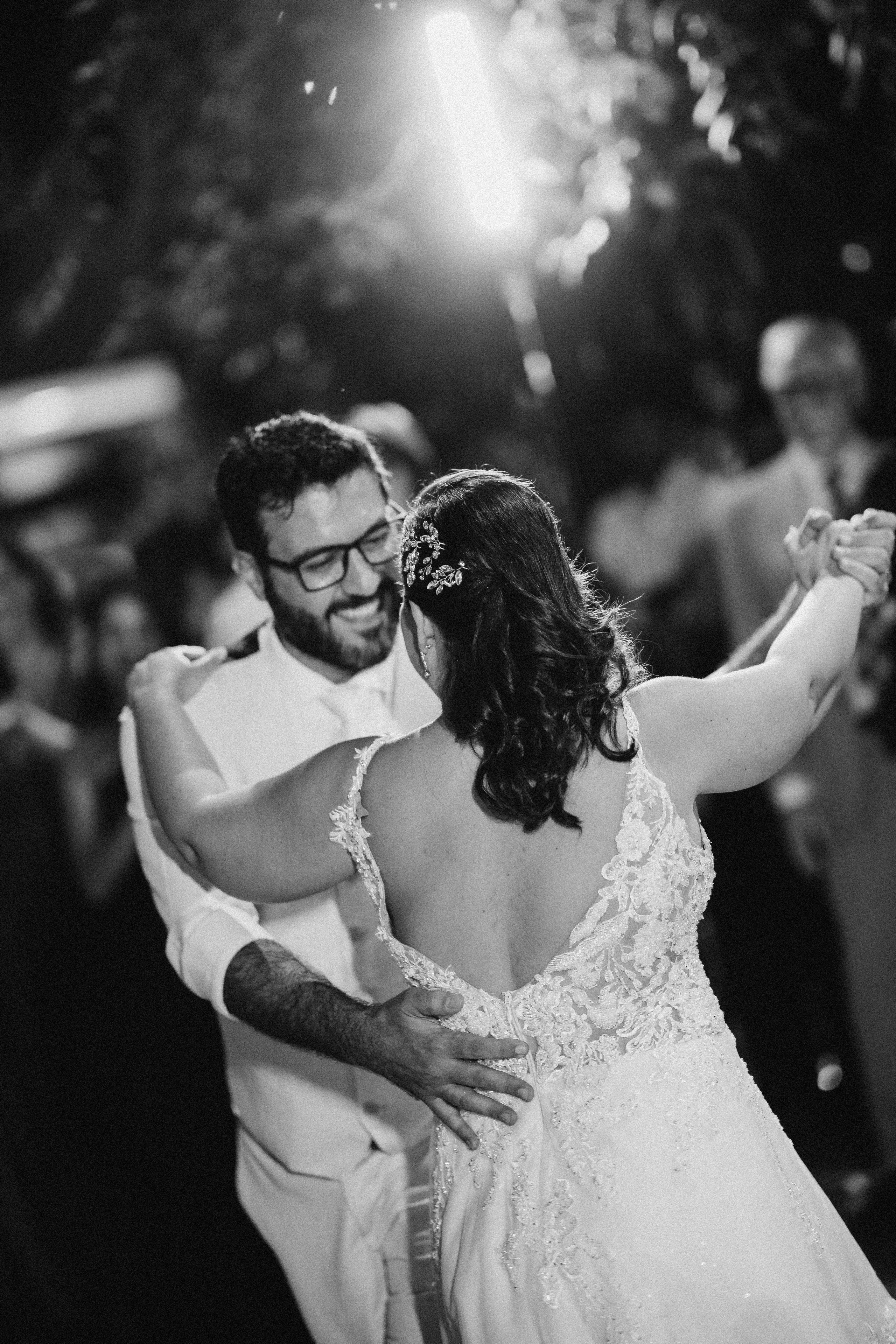 L & D — RODA DE SAMBA E MUITO MAIS!. Fotografia de casamento em Belo Horizonte