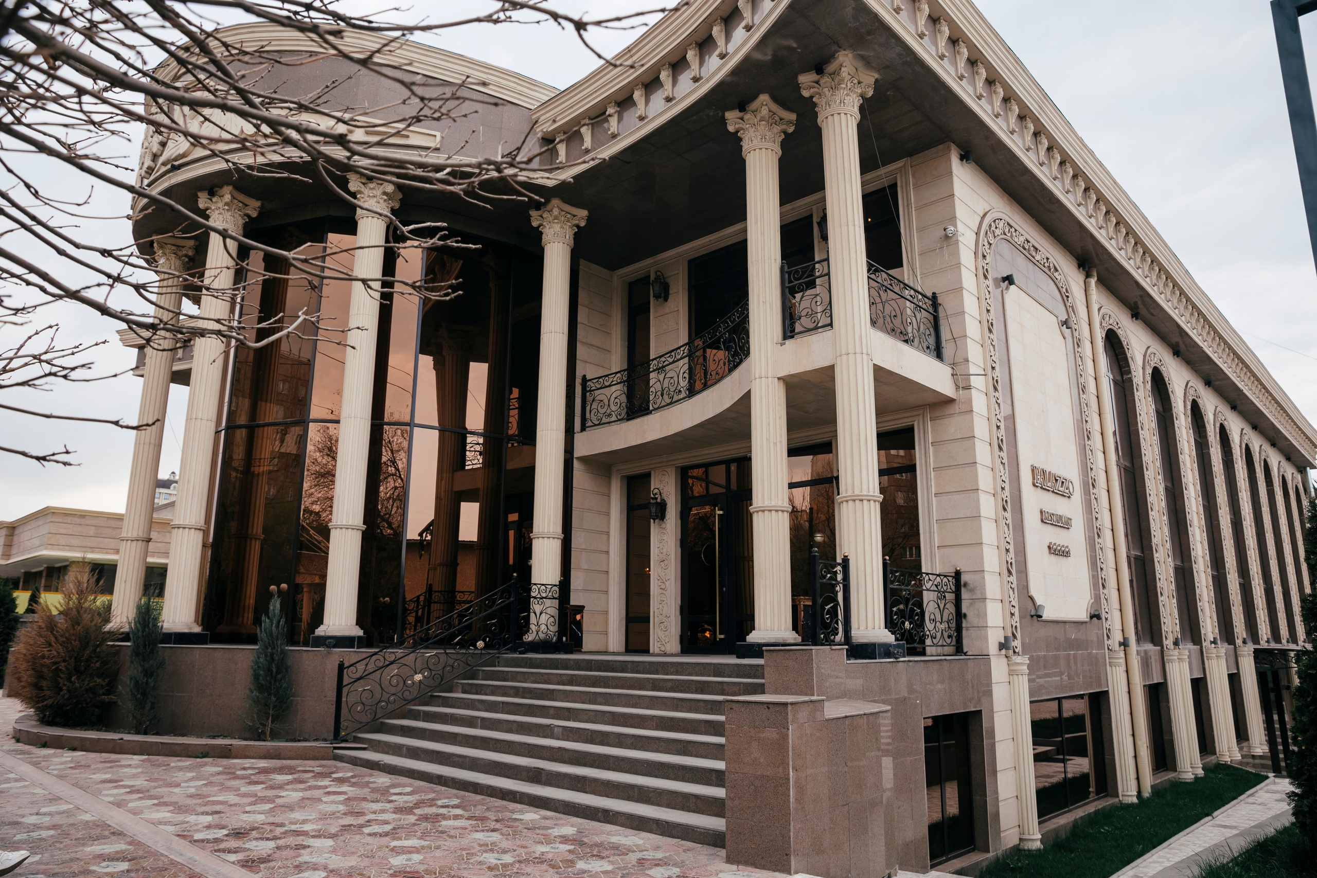 Узатуу Наргиза. Свадебный LOVE STORY Семейный фотограф в Бишкеке Тилек Жантаев