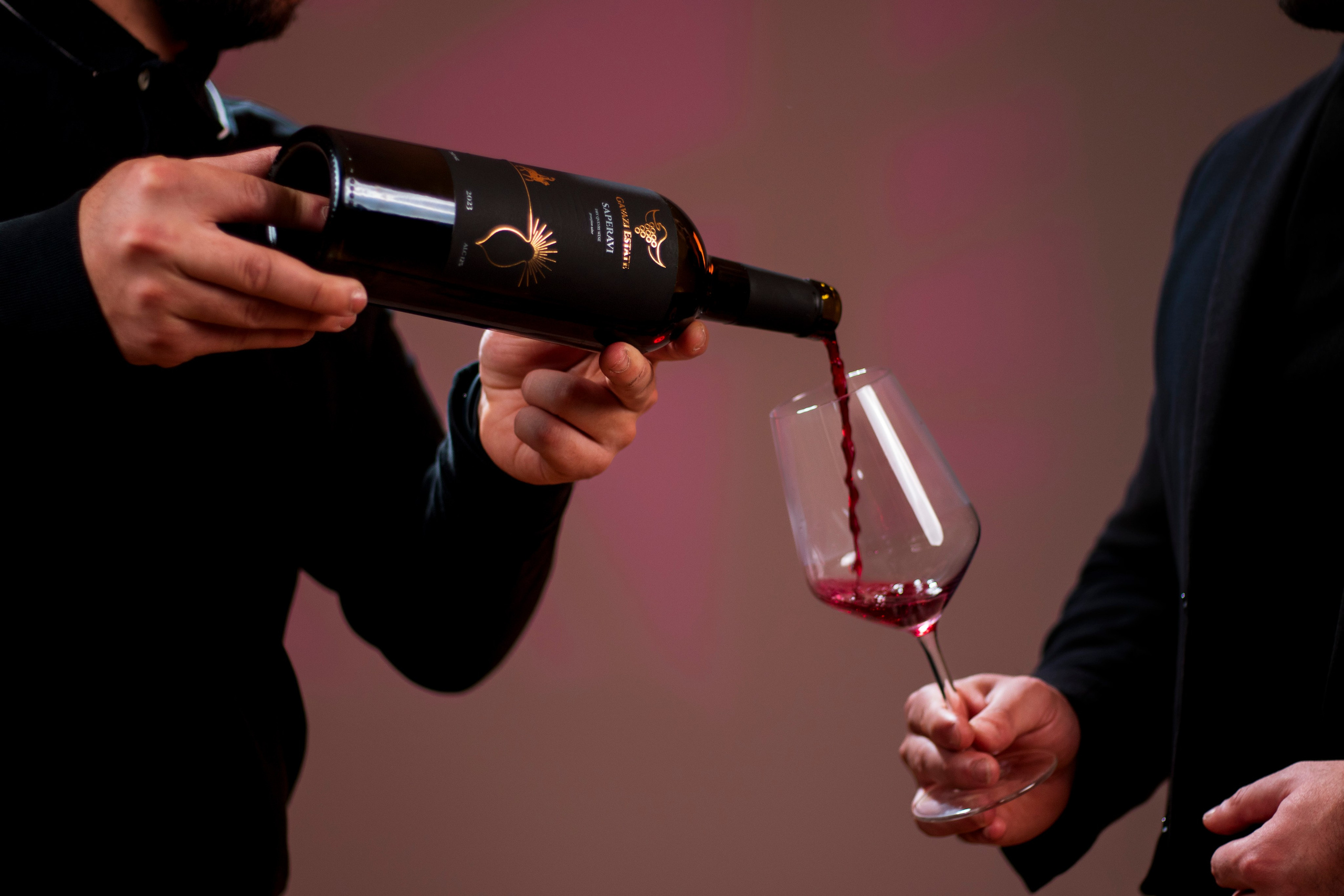 სტუდიური და გარე ფოტოსესიები. Clapp Studio