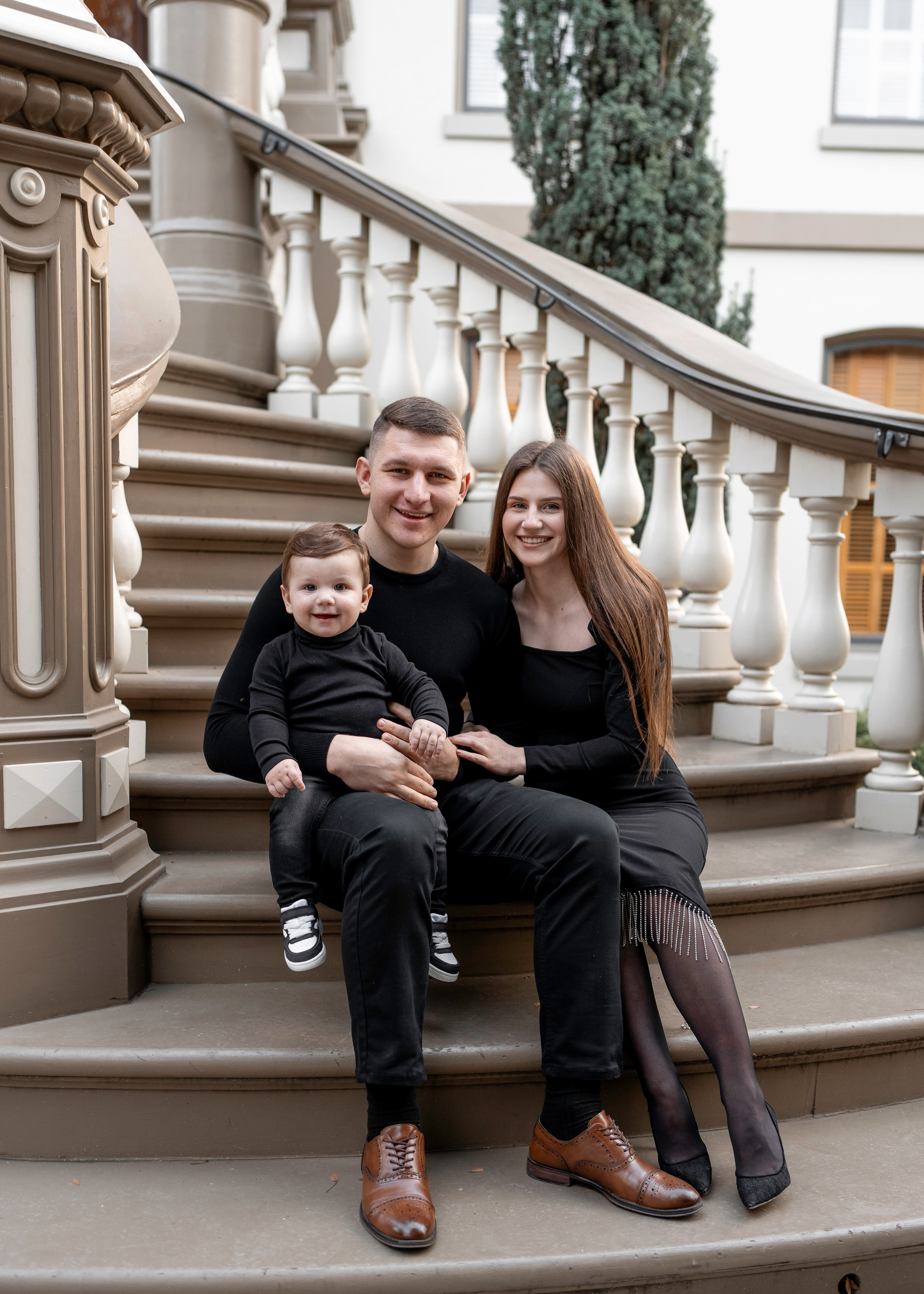 Artem, Nadia & Elisha. Family photographer in Sacramento | Sofia Pavenko
