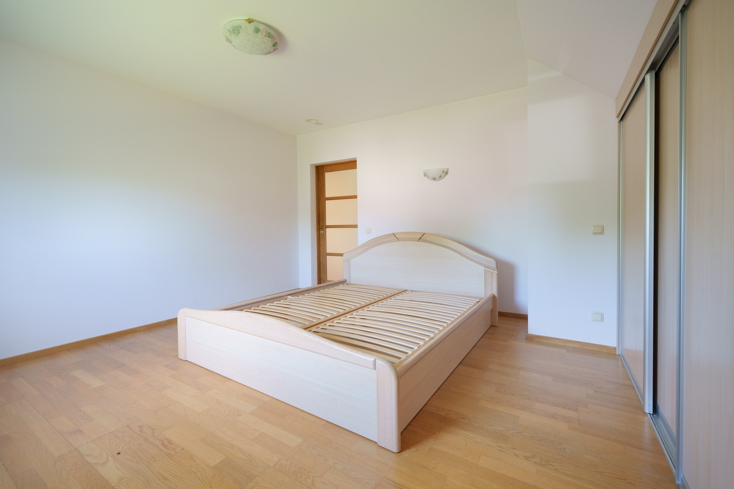 Bukiškės, Jaunimo g. Elina Sapiega fotografė Vilniuje