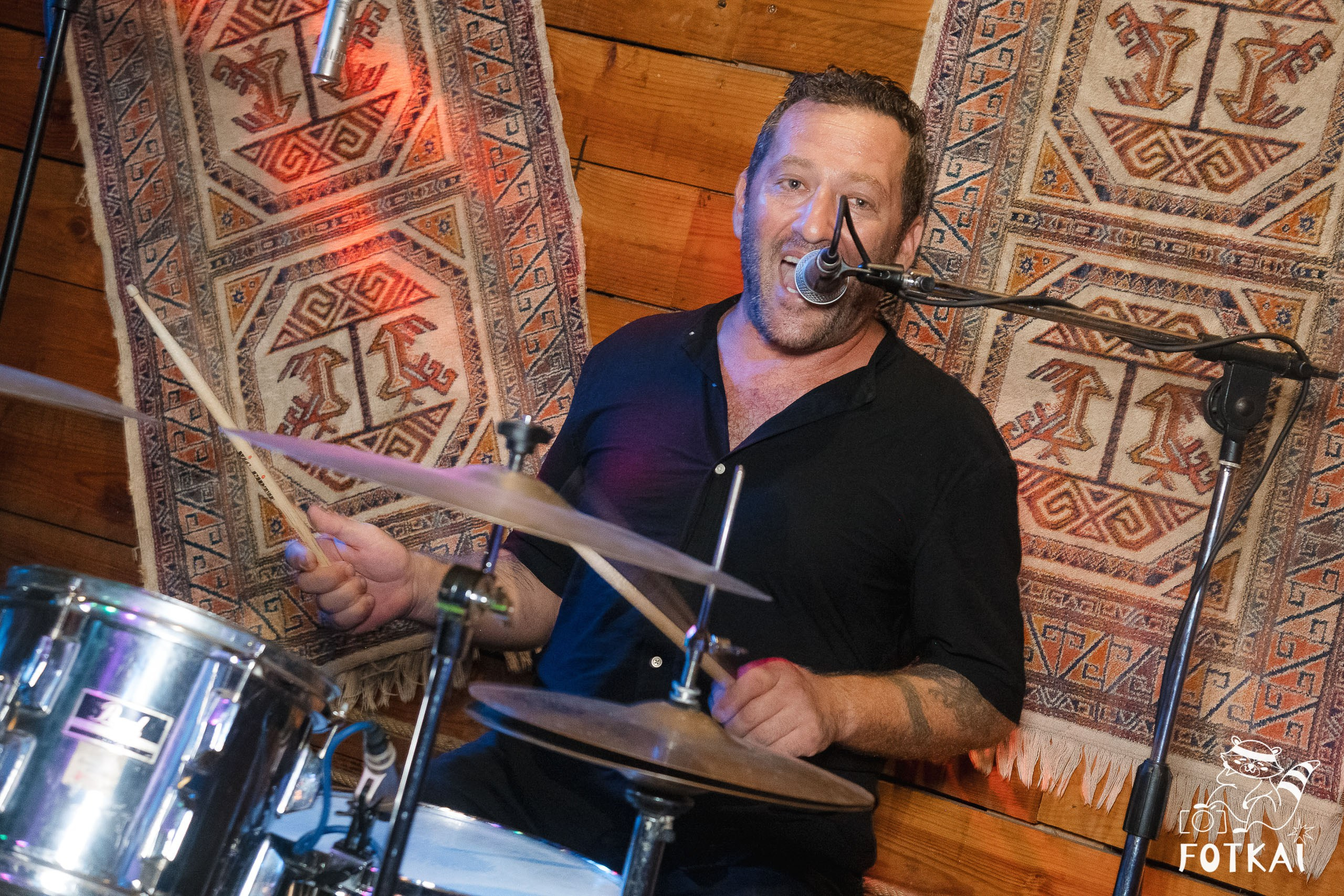 Stones of the Coast en El Paso Rock Bar Torrevieja: Reportaje fotográfico 20.09.25 | FOTKAI