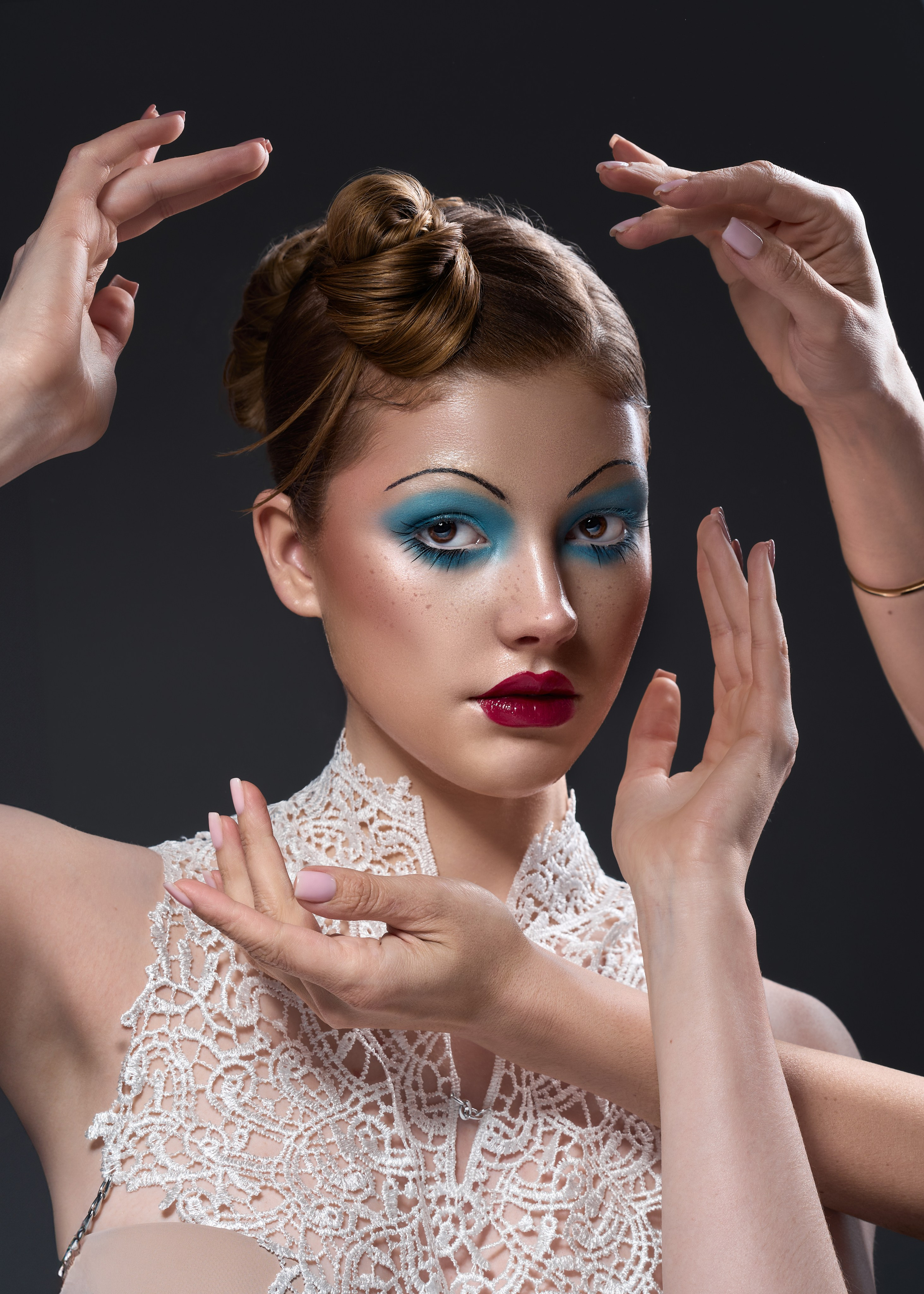 Fashion & Portrait. Anna, Fotografin aus Wien, Österreich. Ich fotografiere in folgenden Genres: Babybauch-, Familien-, Mode- und Weihnachtsfotografie