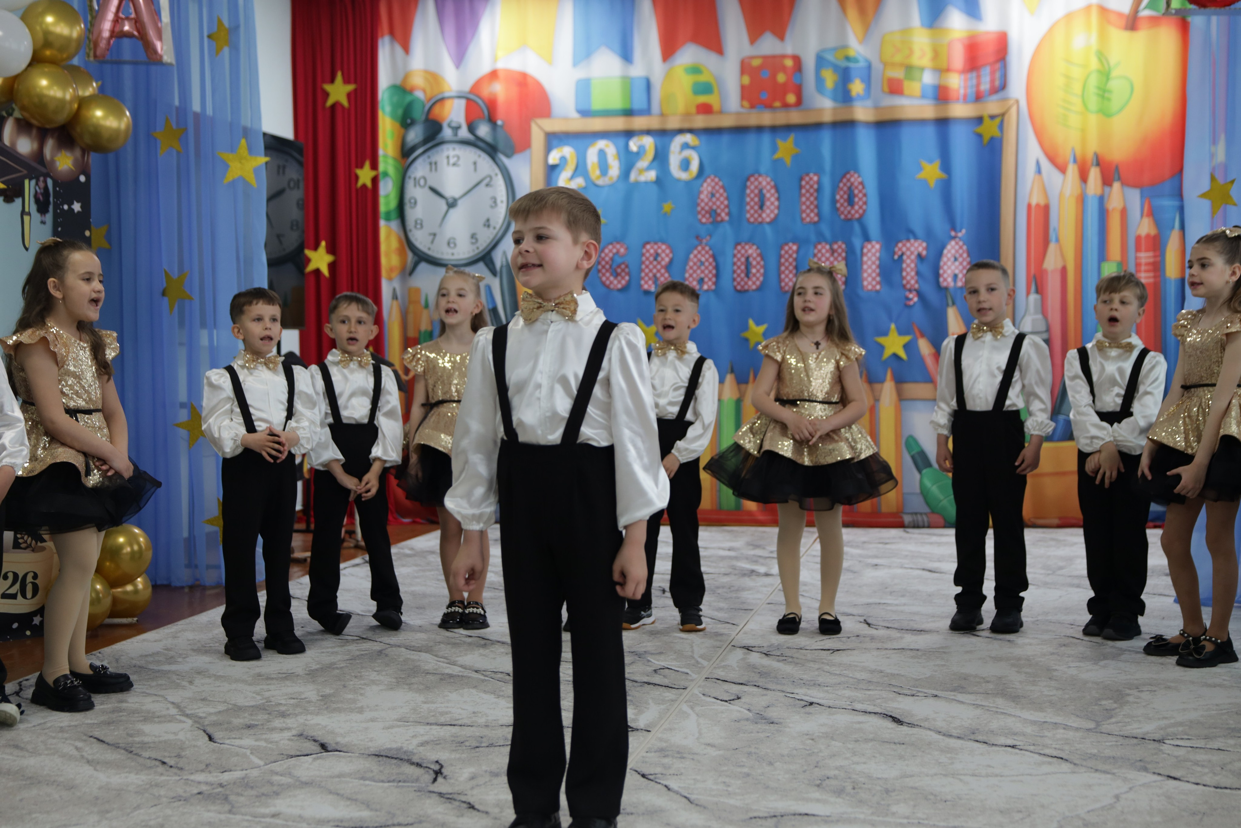 O filă de copilărie.... Alika Dia- Fotograf în Republica Moldova, Strășeni