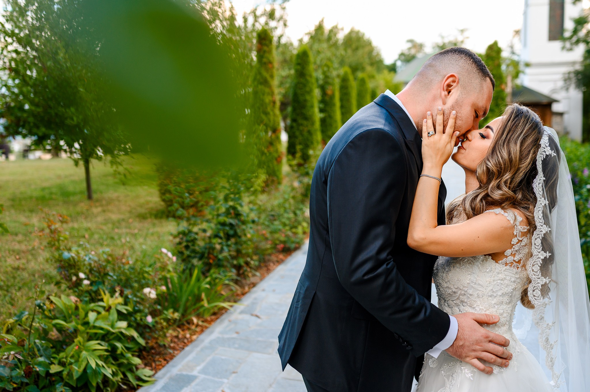 Carmen & Ciprian. Mugurel Olteanu Fotograf