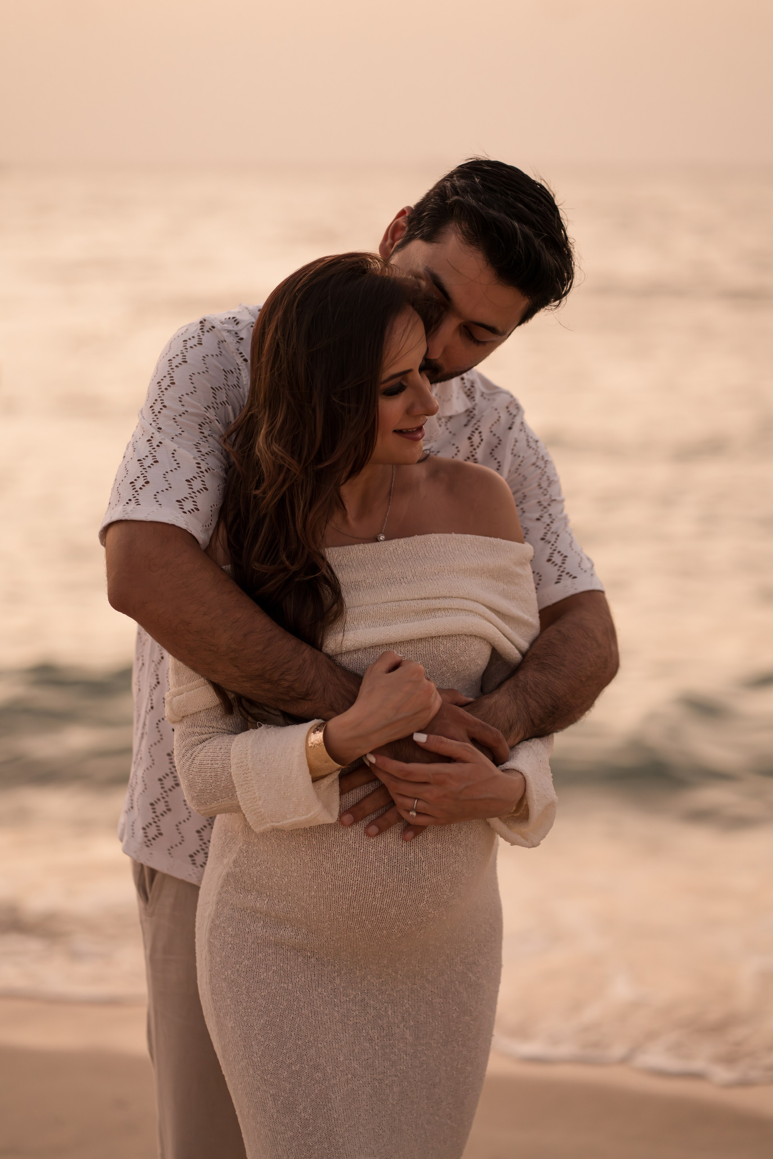 Waves of new beginnings. Angela Iakovleva — Family Photographer in Dubai