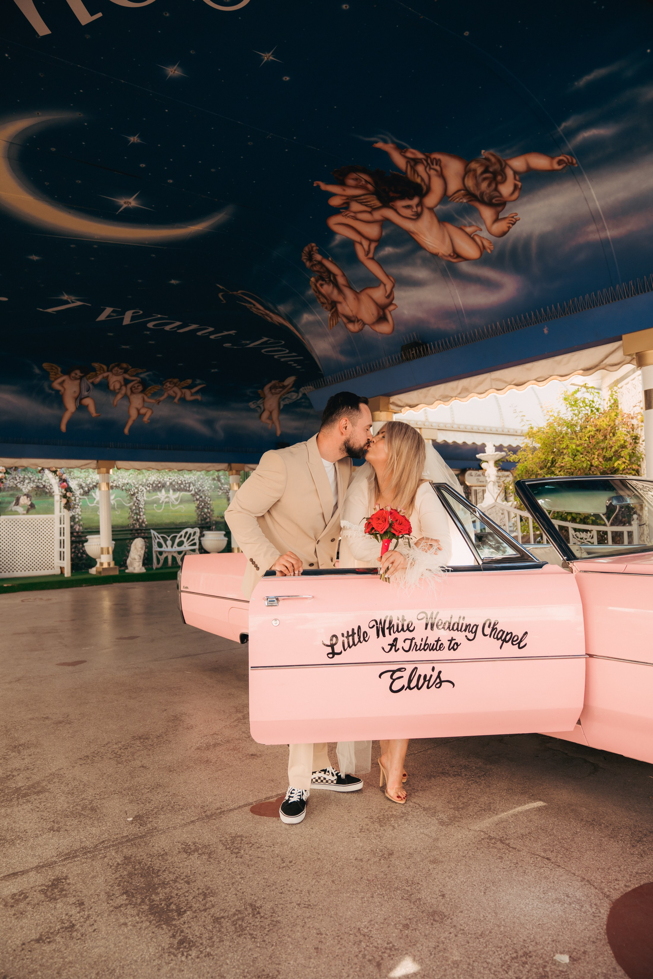 Justyna&Karol. Wedding & elopement photographer Viktoriya Kravtsov. Las Vegas