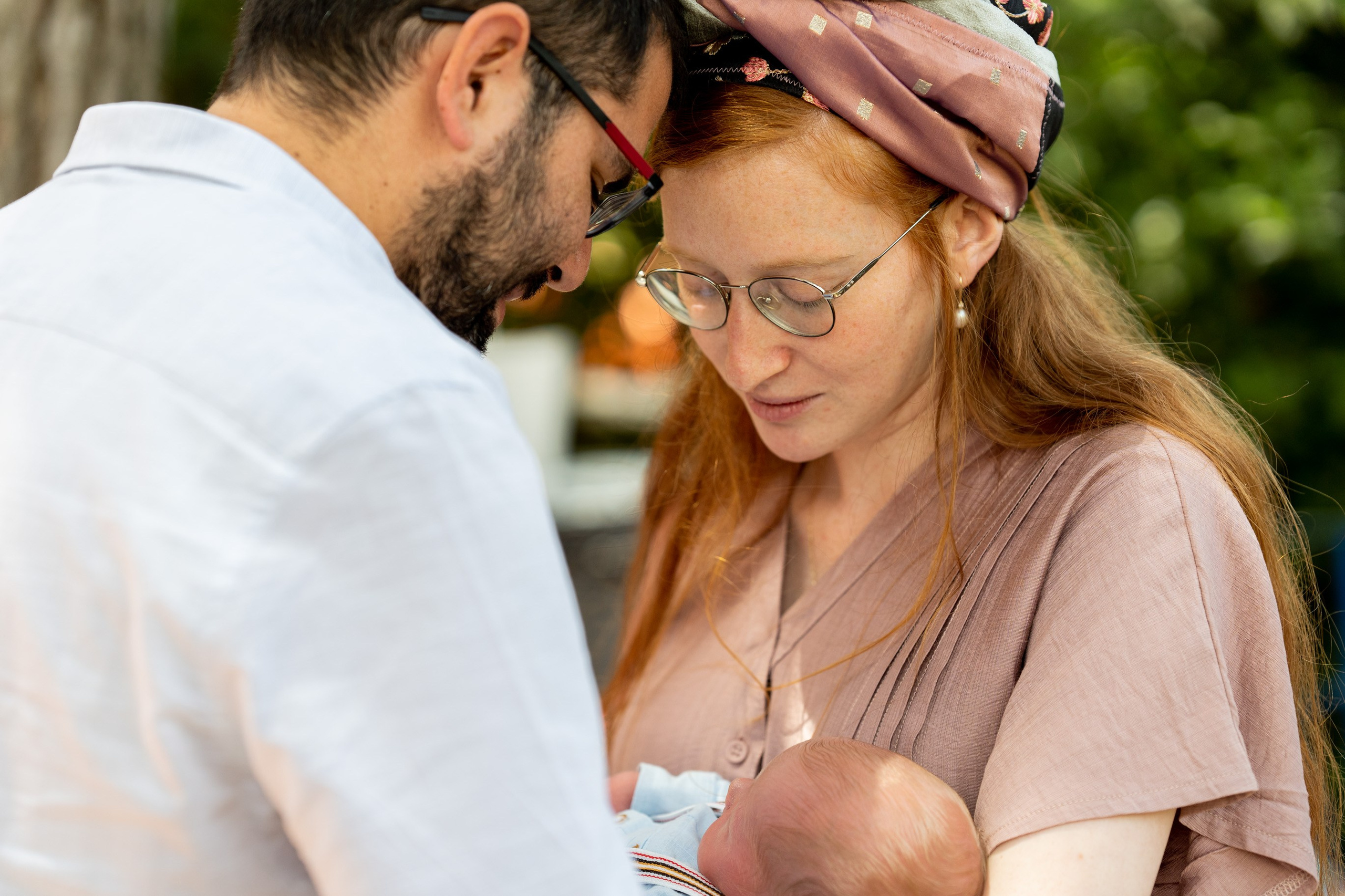 משפחת ברנד. יוסף מזרחי צילום חתונה, ברית וזוגיות. צלם מקצועי שאוהב להוציא אתכם הכי יפים ברגעים הכי מרגשים