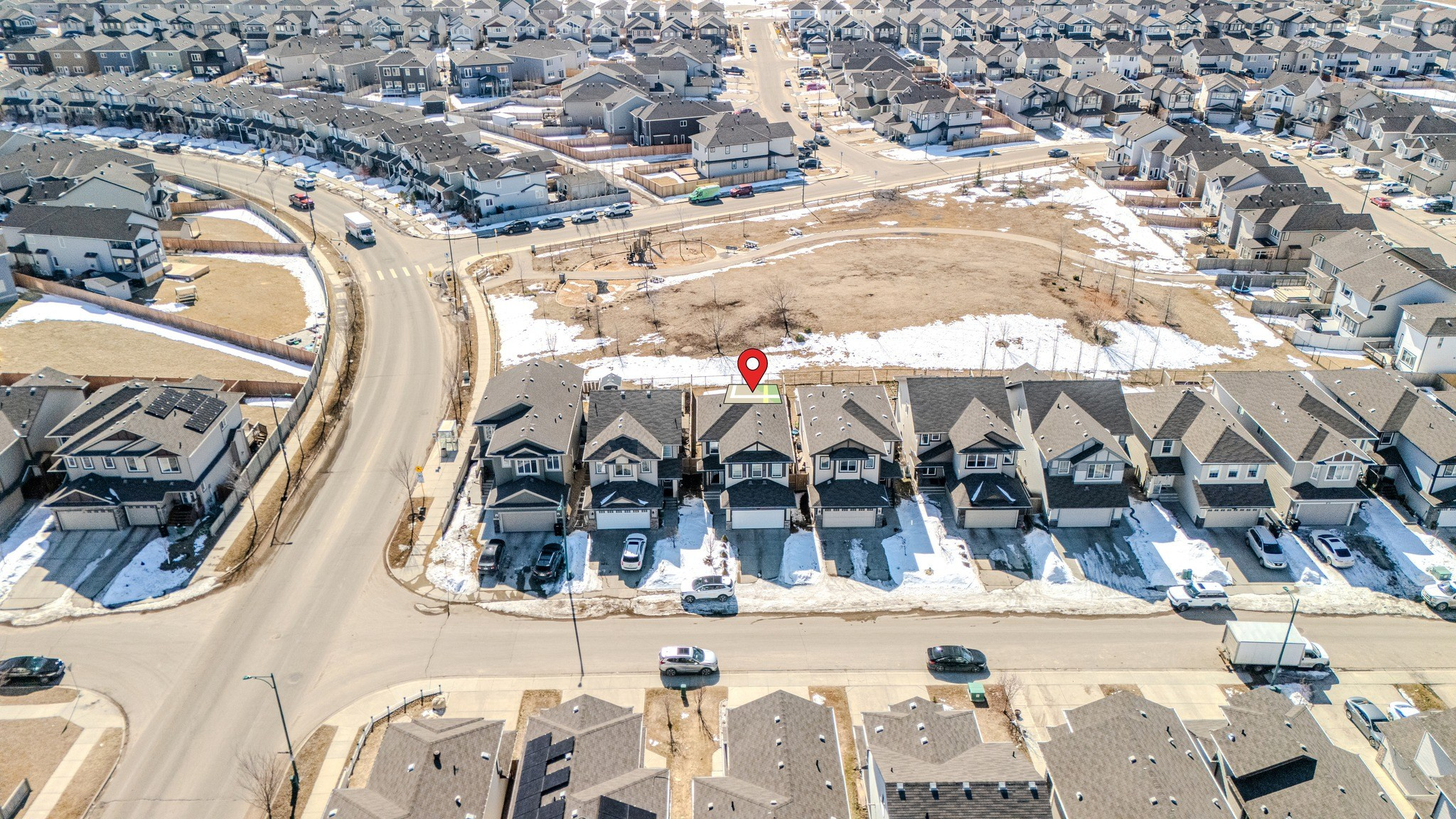 REAL ESTATE & COMMERCIAL PHOTOGRAPHY — EDMONTON. Prived Creation