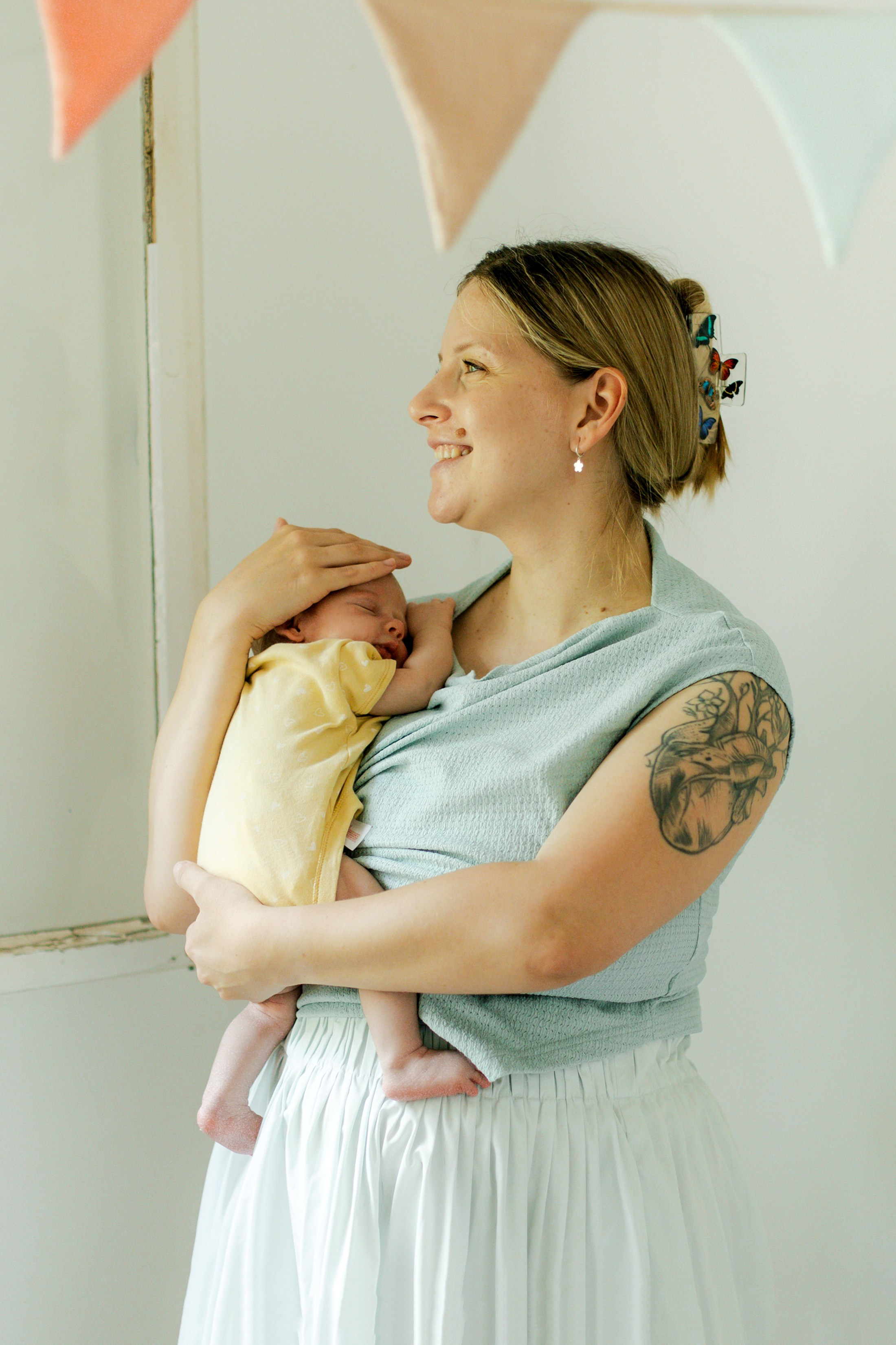 Ella 2 month. Family photographer in Israel