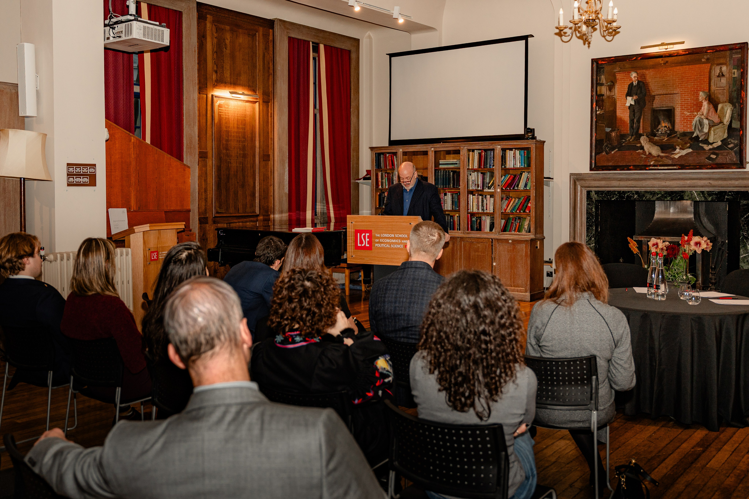 LSE. Tonya Kyrylenko photographer in London