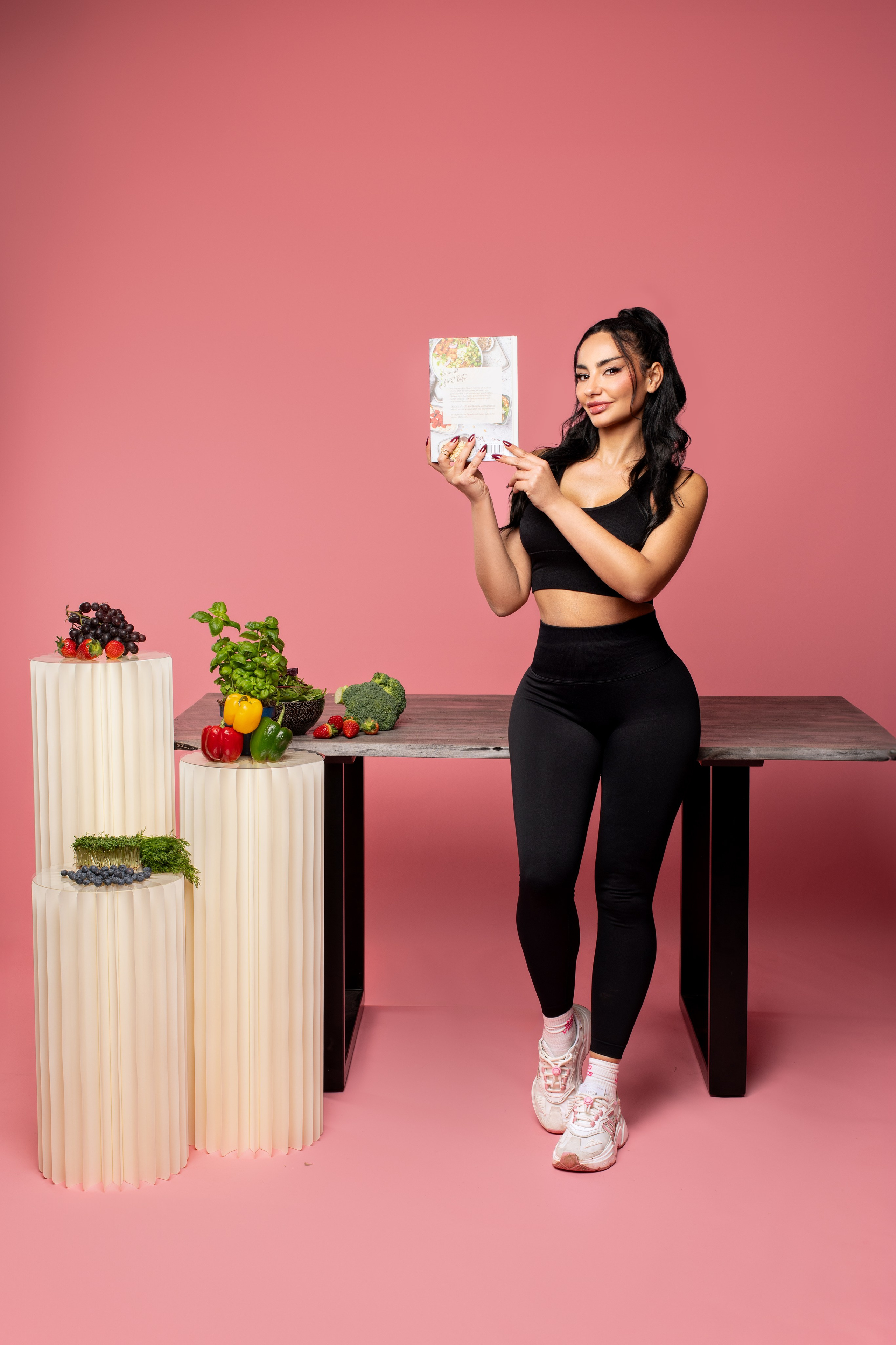 Özlem. Meisha Photo