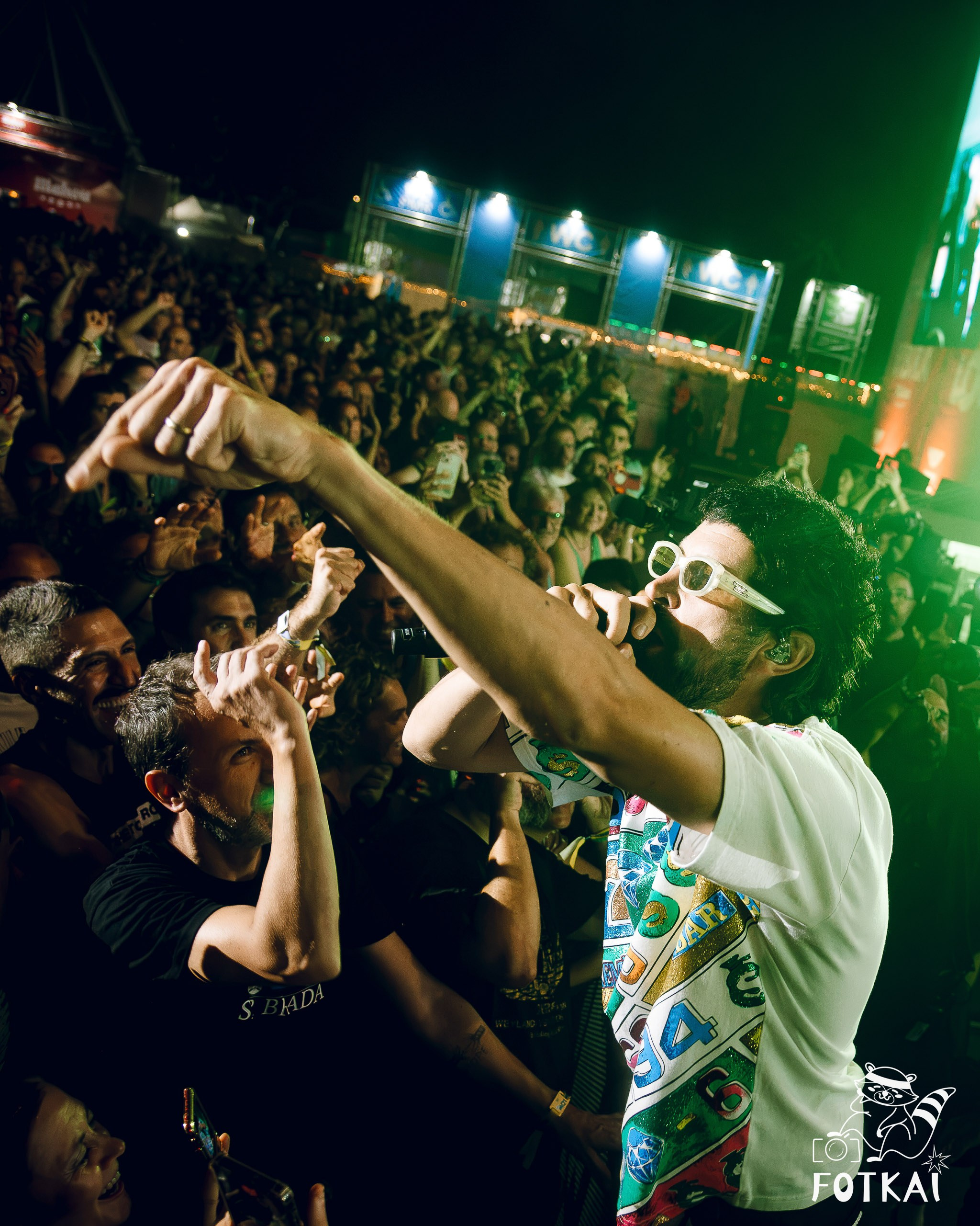 Low Festival 2026 — Fotorreportaje del primer día del festival indie en Torrevieja | FOTKAI