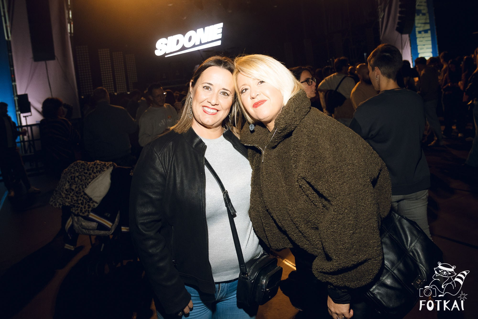 Sidonie en Torrevieja 2025 – Fotos del concierto y reportaje completo | FOTKAI