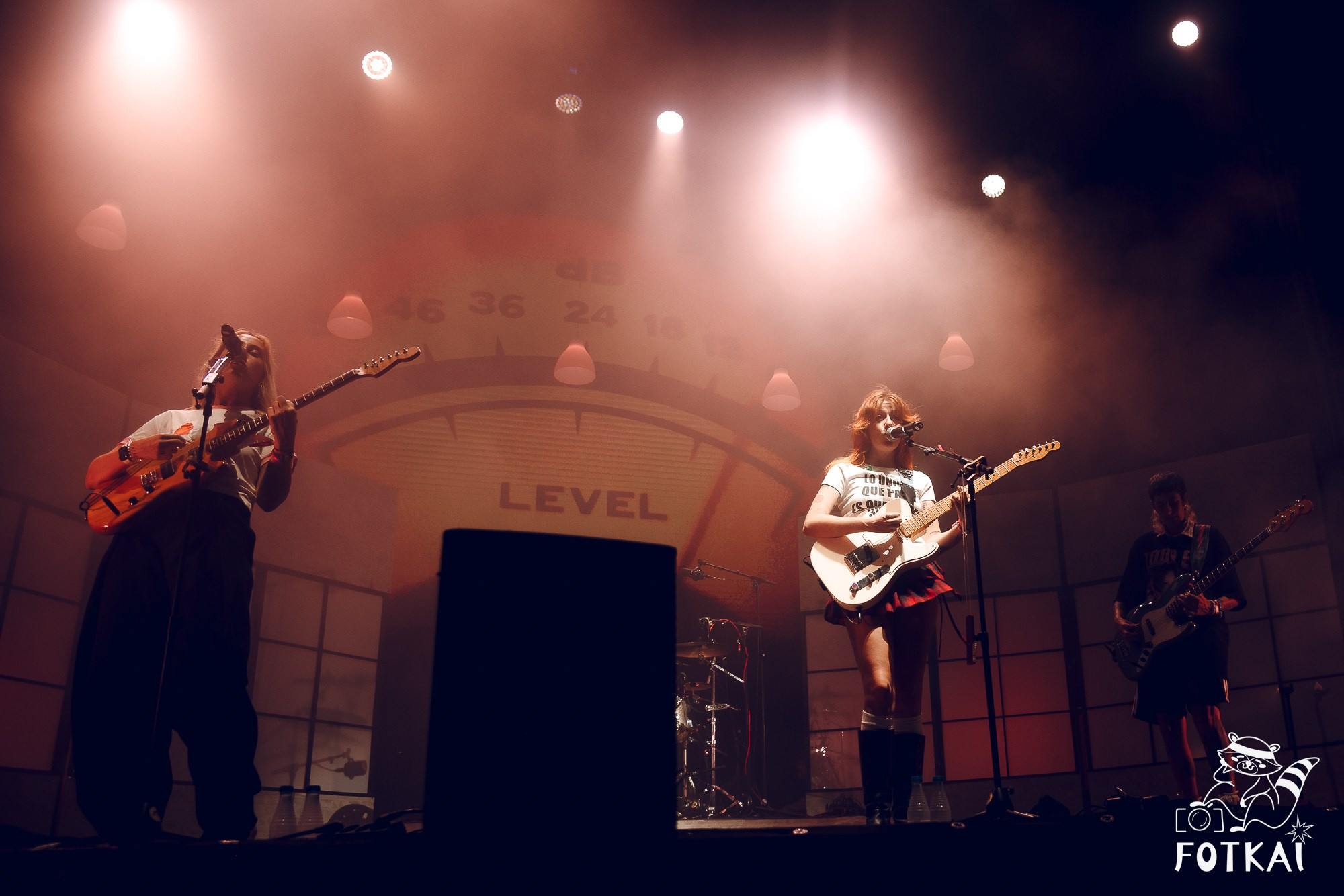 Low Festival 2026 — Full Concert Photo Report from the Opening Night in Torrevieja | FOTKAI