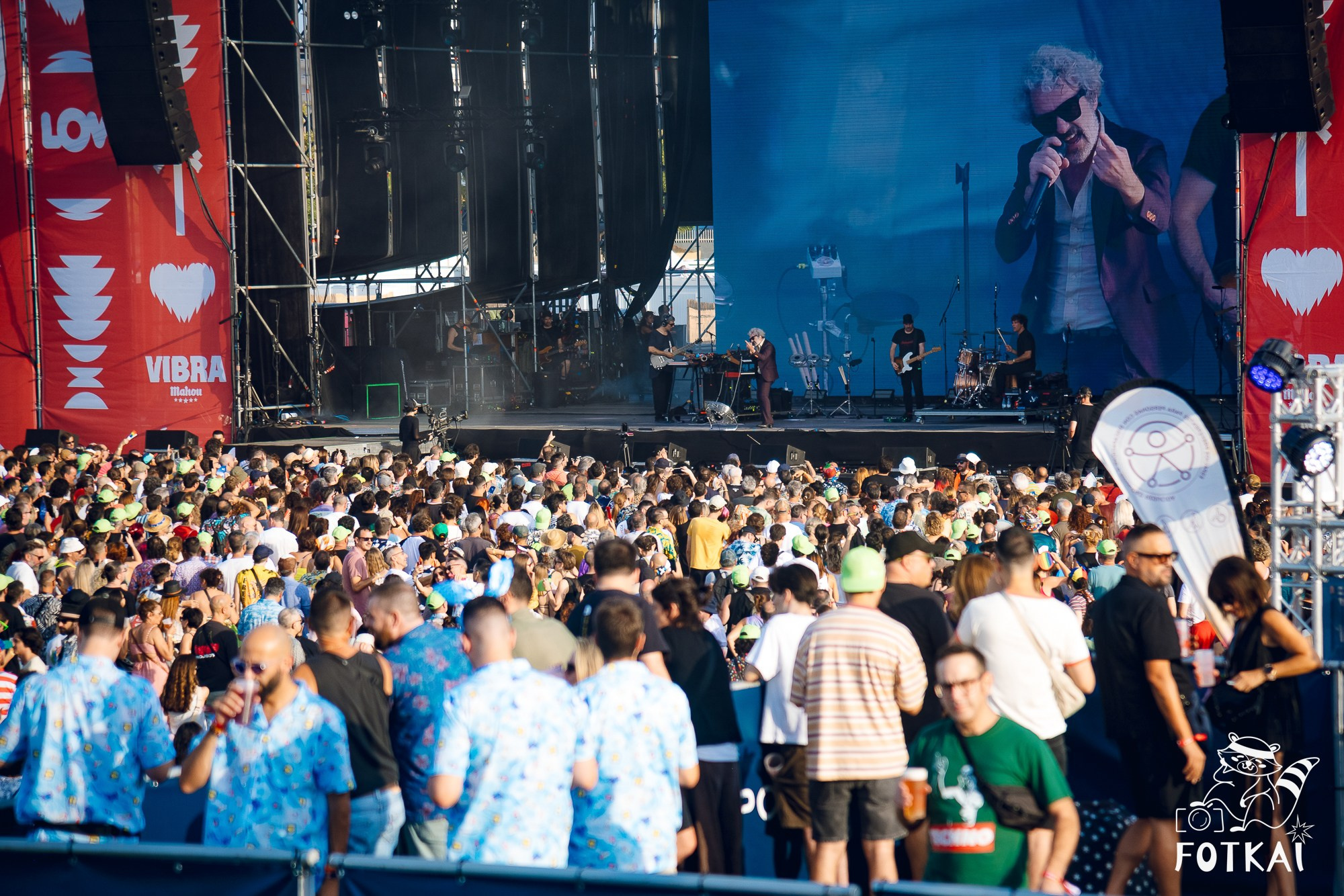 Low Festival 2026 — Full Concert Photo Report from the Opening Night in Torrevieja | FOTKAI