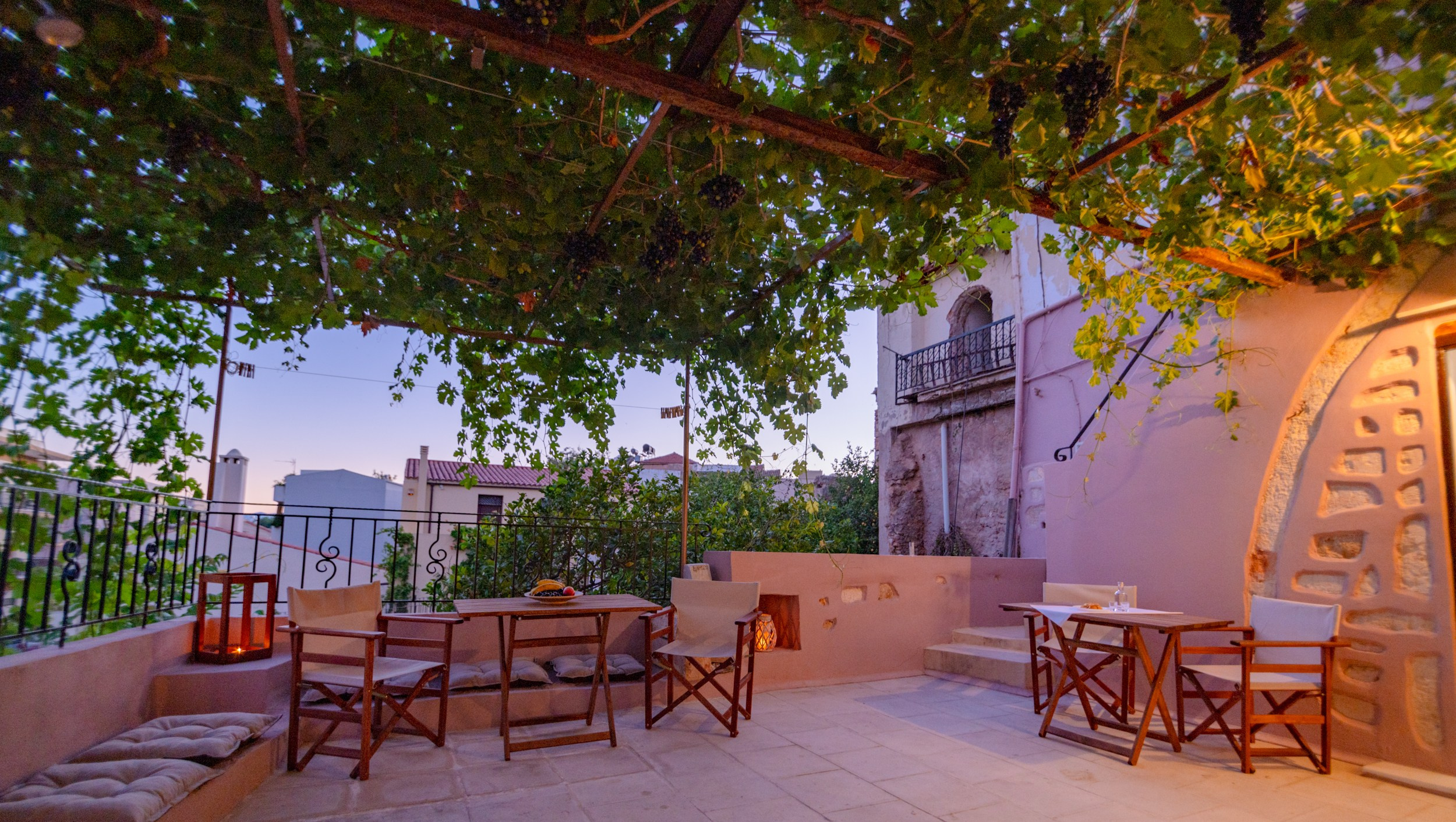 Martha's Delight Rooms. Photograper in Chania, Crete