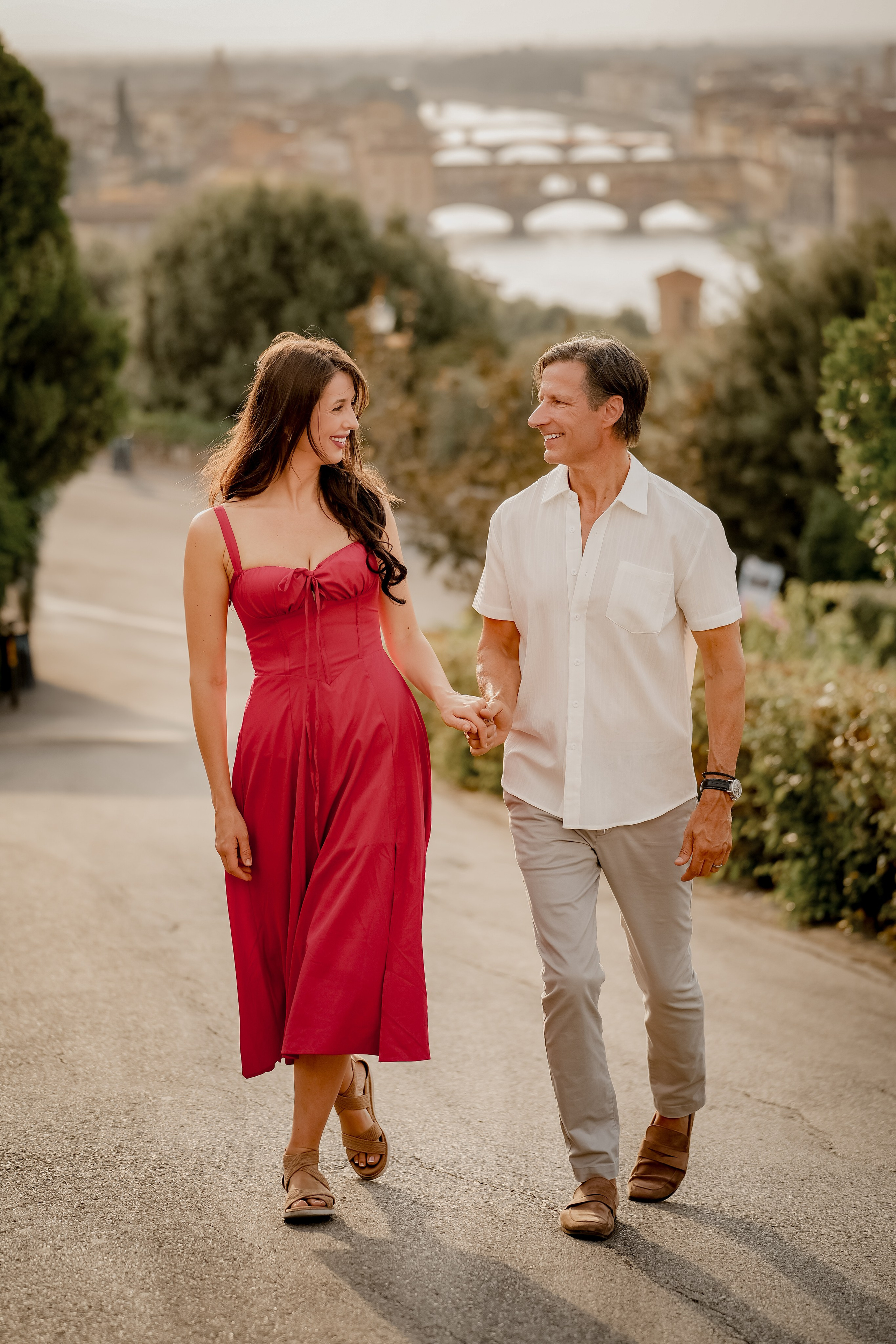 Family Photoshoot. Wedding Photographer in Italy