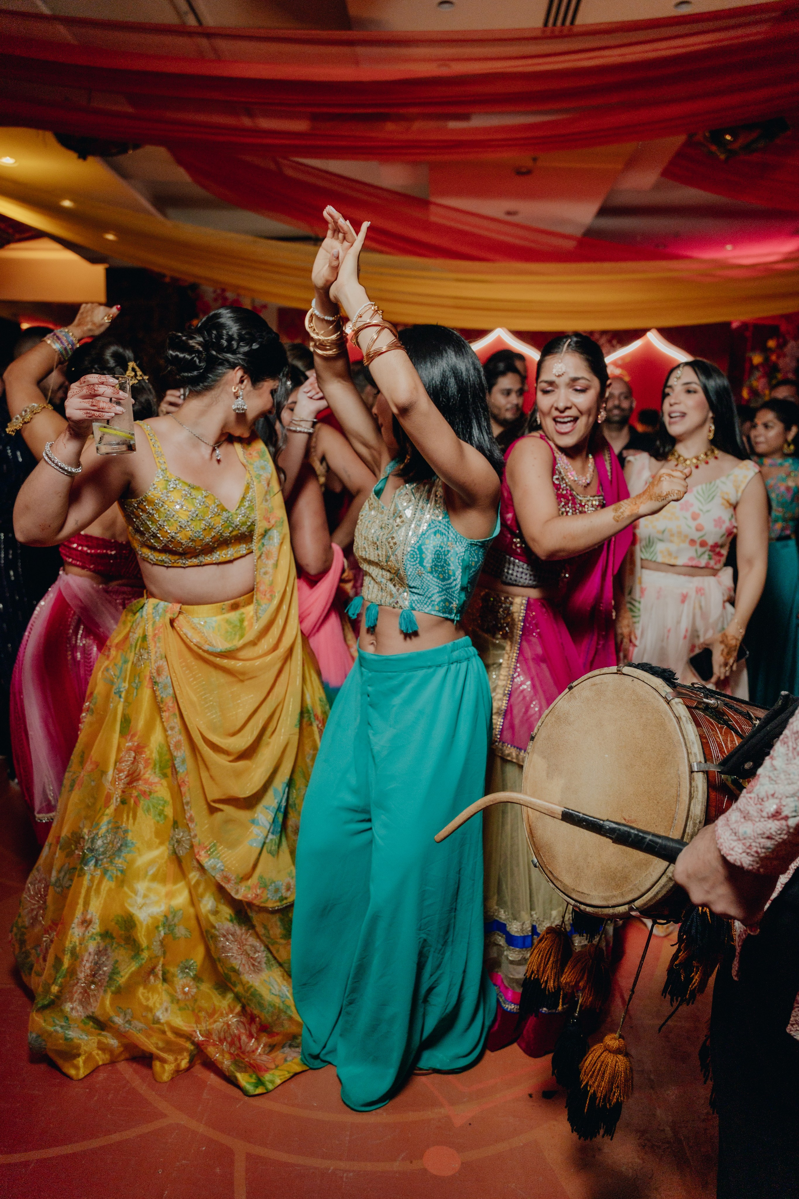 Sophi & Manihs Hindu. UNTERCIO BODAS | Fotografía de Bodas en Cartagena, Colombia y Destinos Internacionales
