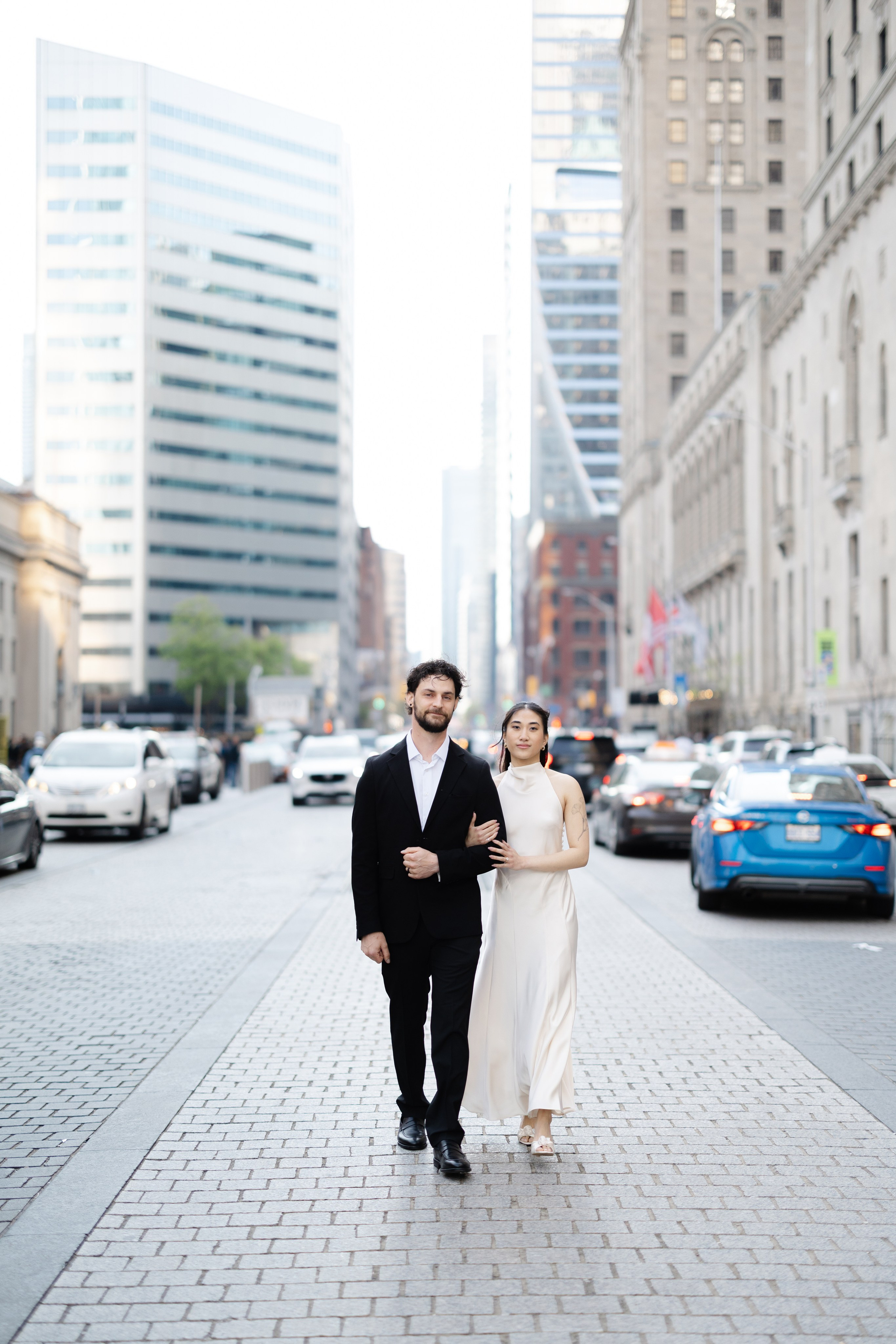 Engagement Session — Downtown Toronto. Anna Leb Photo