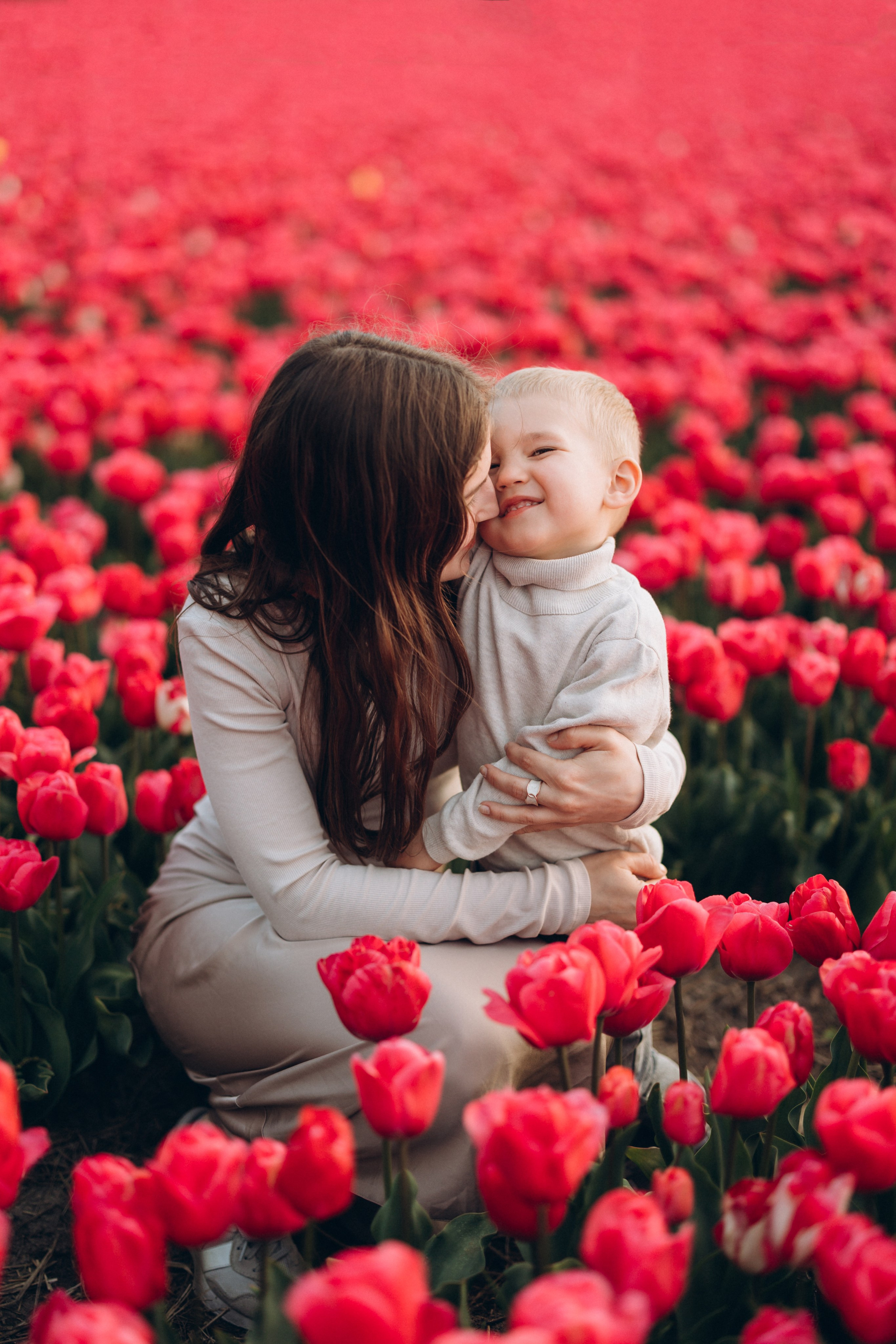 TULIP FIELDS PHOTOSHOOT. Yuliya Vaschenok — Photographer in the Netherlands