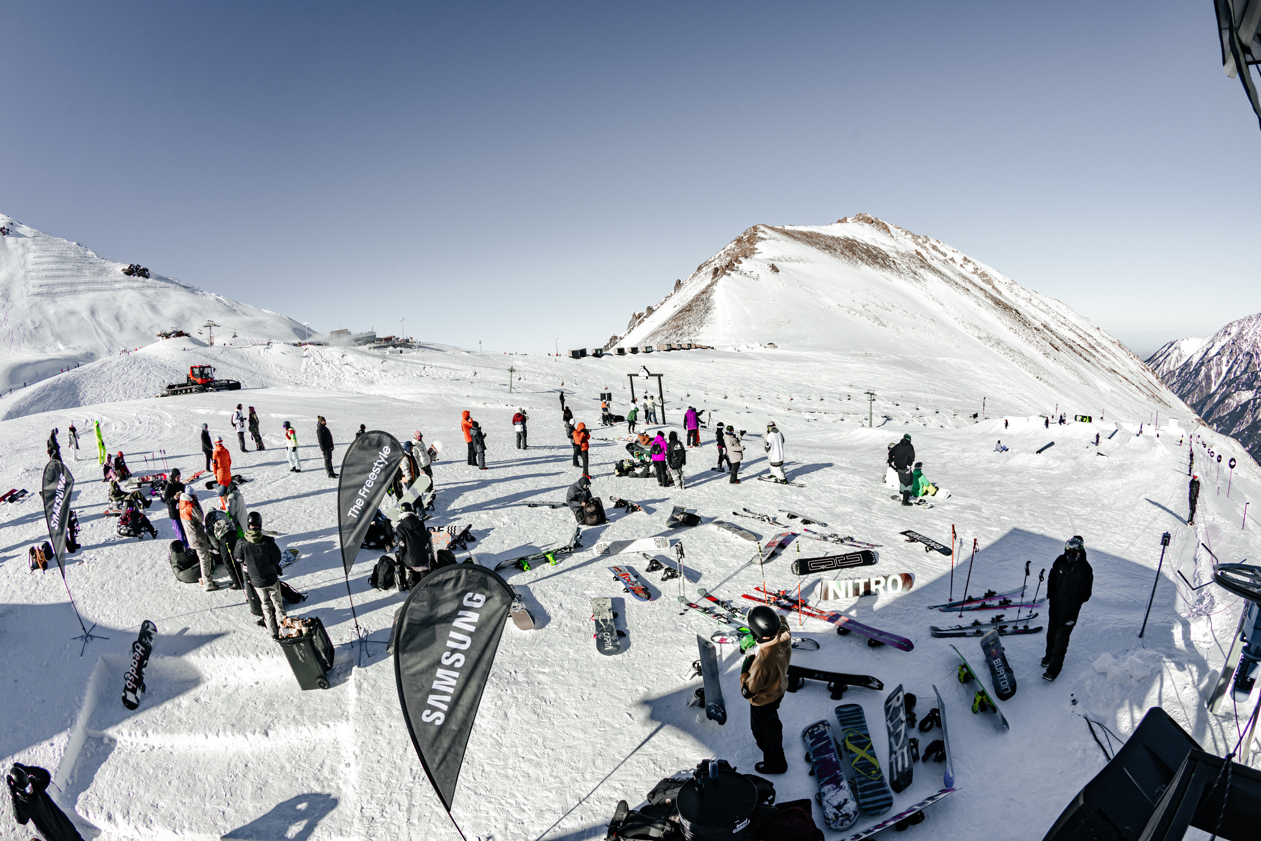 GORILLA CHIMBA PARK — SHRED SLOPE STYLE 21.01.2023. Портретный и спортивный фотограф в Алматы Алексей Овечкин