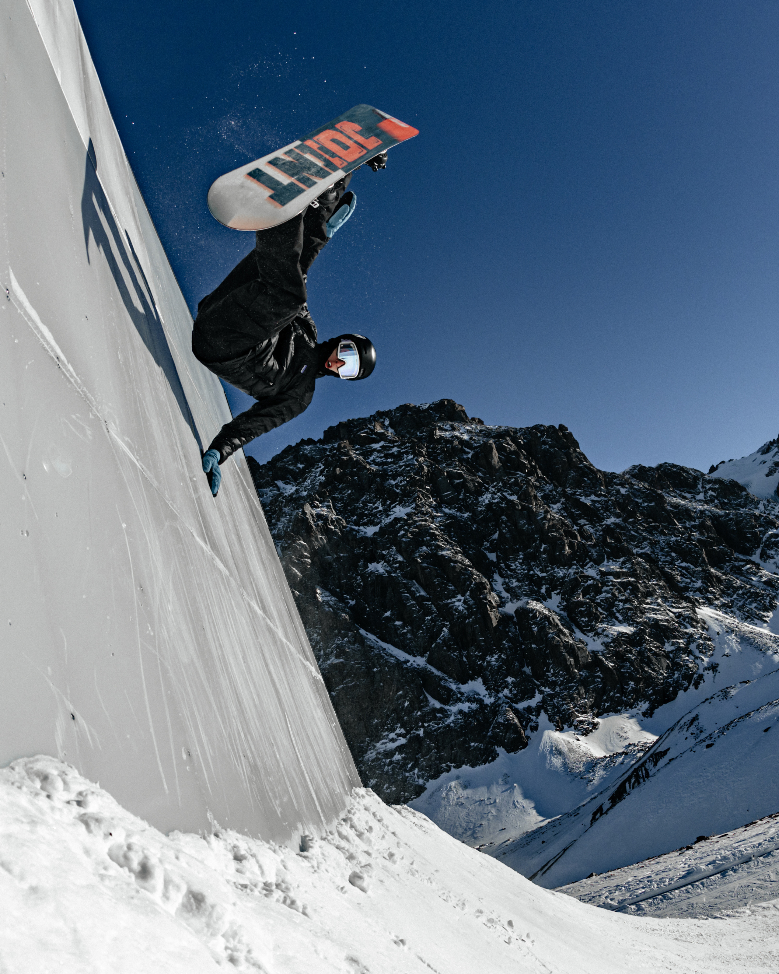 GORILLA CHIMBA PARK — SHRED SLOPE STYLE 21.01.2023. Портретный и спортивный фотограф в Алматы Алексей Овечкин