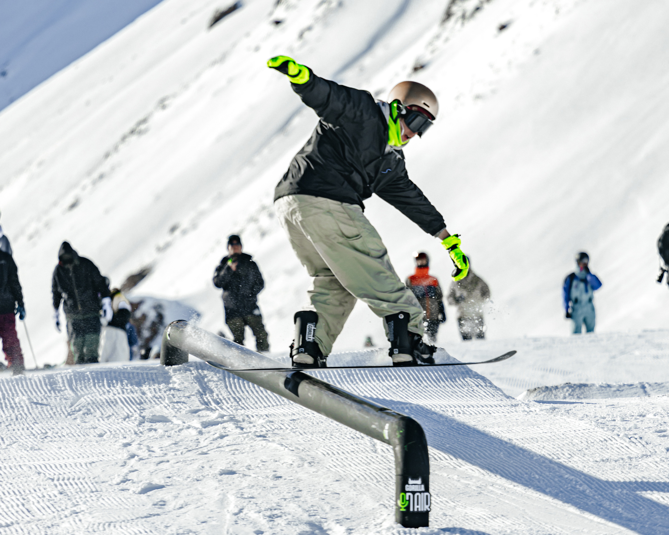 GORILLA CHIMBA PARK — SHRED SLOPE STYLE 21.01.2023. Портретный и спортивный фотограф в Алматы Алексей Овечкин