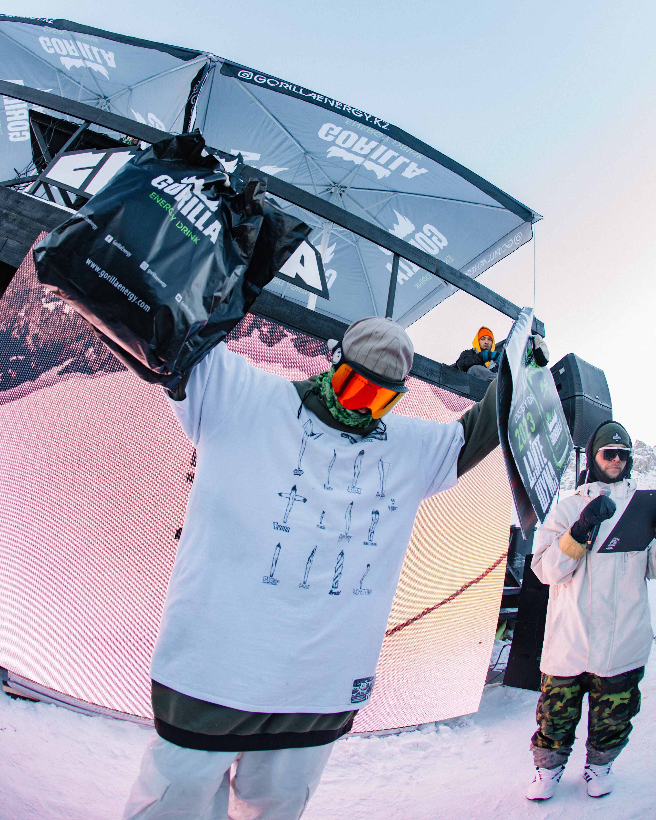 GORILLA CHIMBA PARK — SHRED SLOPE STYLE 21.01.2023. Портретный и спортивный фотограф в Алматы Алексей Овечкин