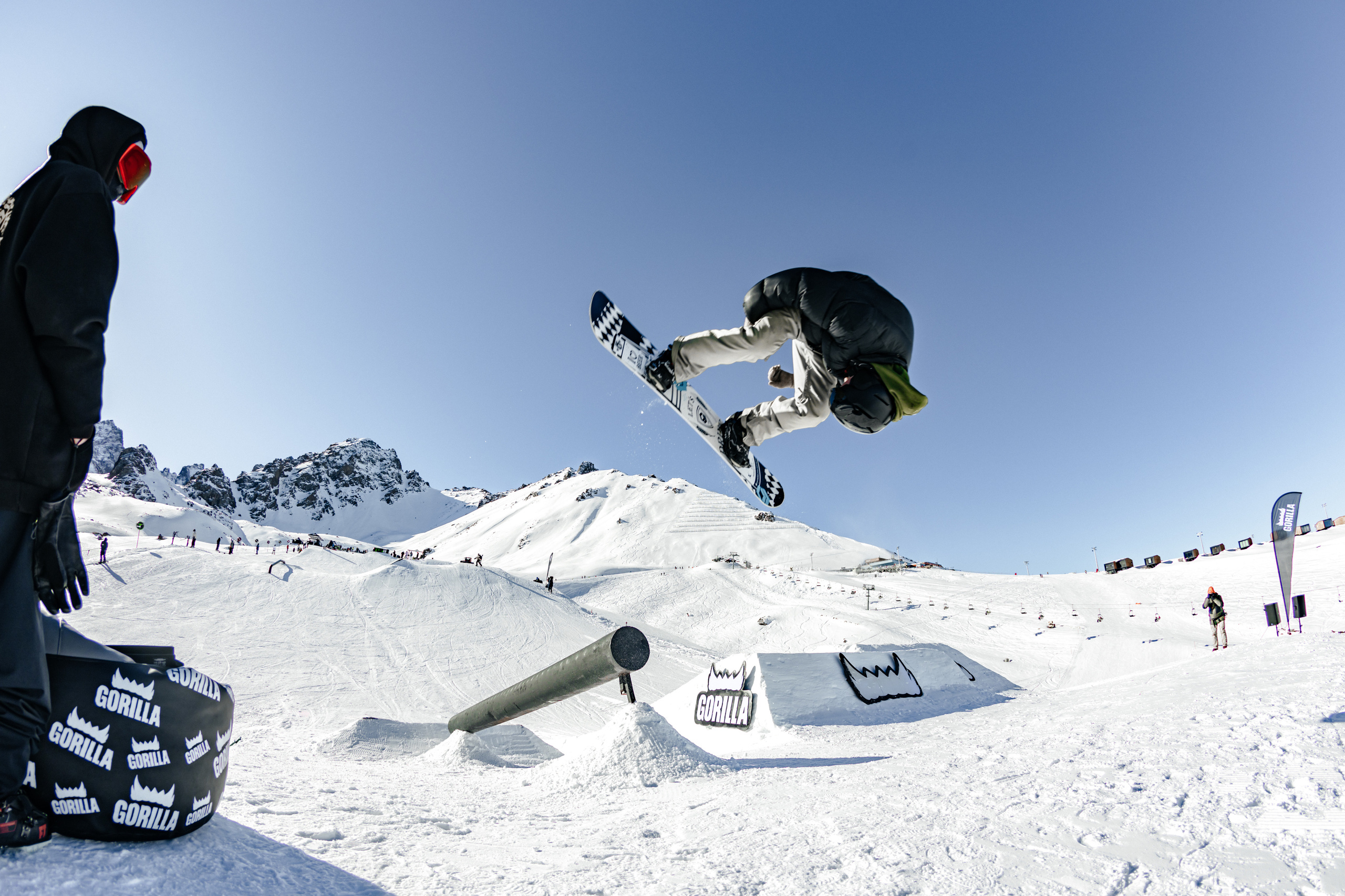GORILLA CHIMBA PARK — SHRED SLOPE STYLE 21.01.2023. Портретный и спортивный фотограф в Алматы Алексей Овечкин