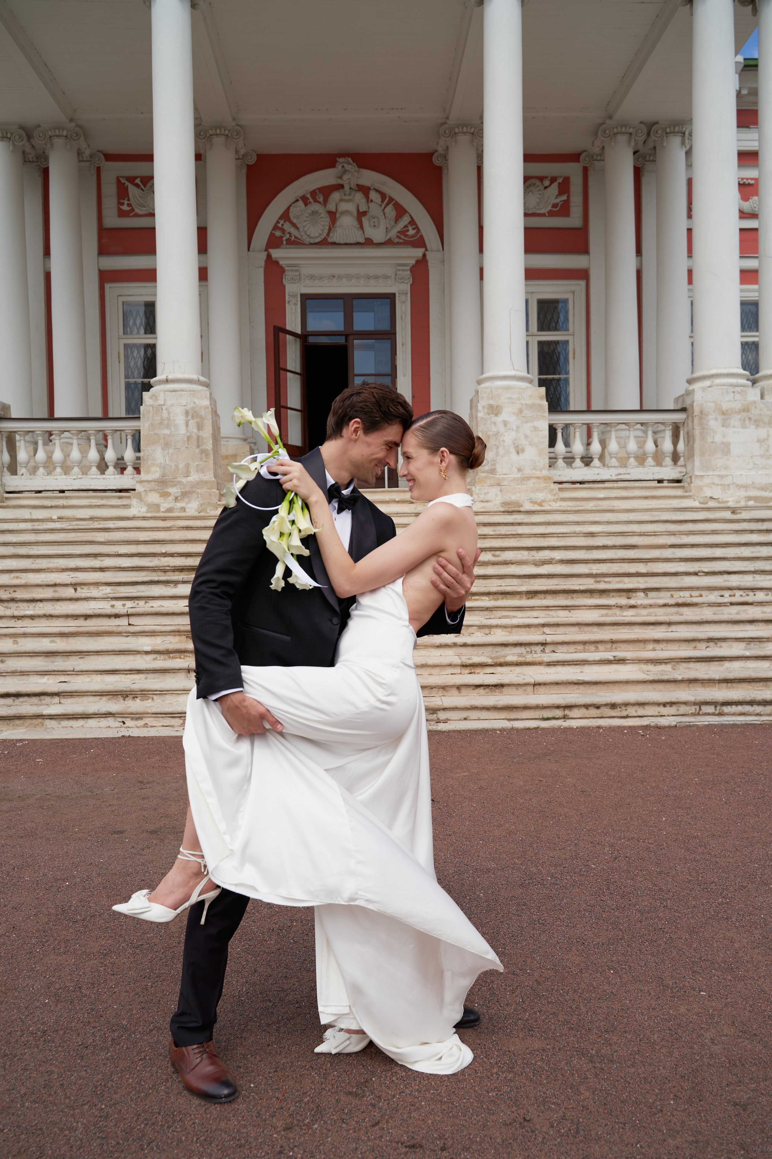 Lilia & Roman. Elena Ruzgis — Editorial Wedding & Portrait Photographer