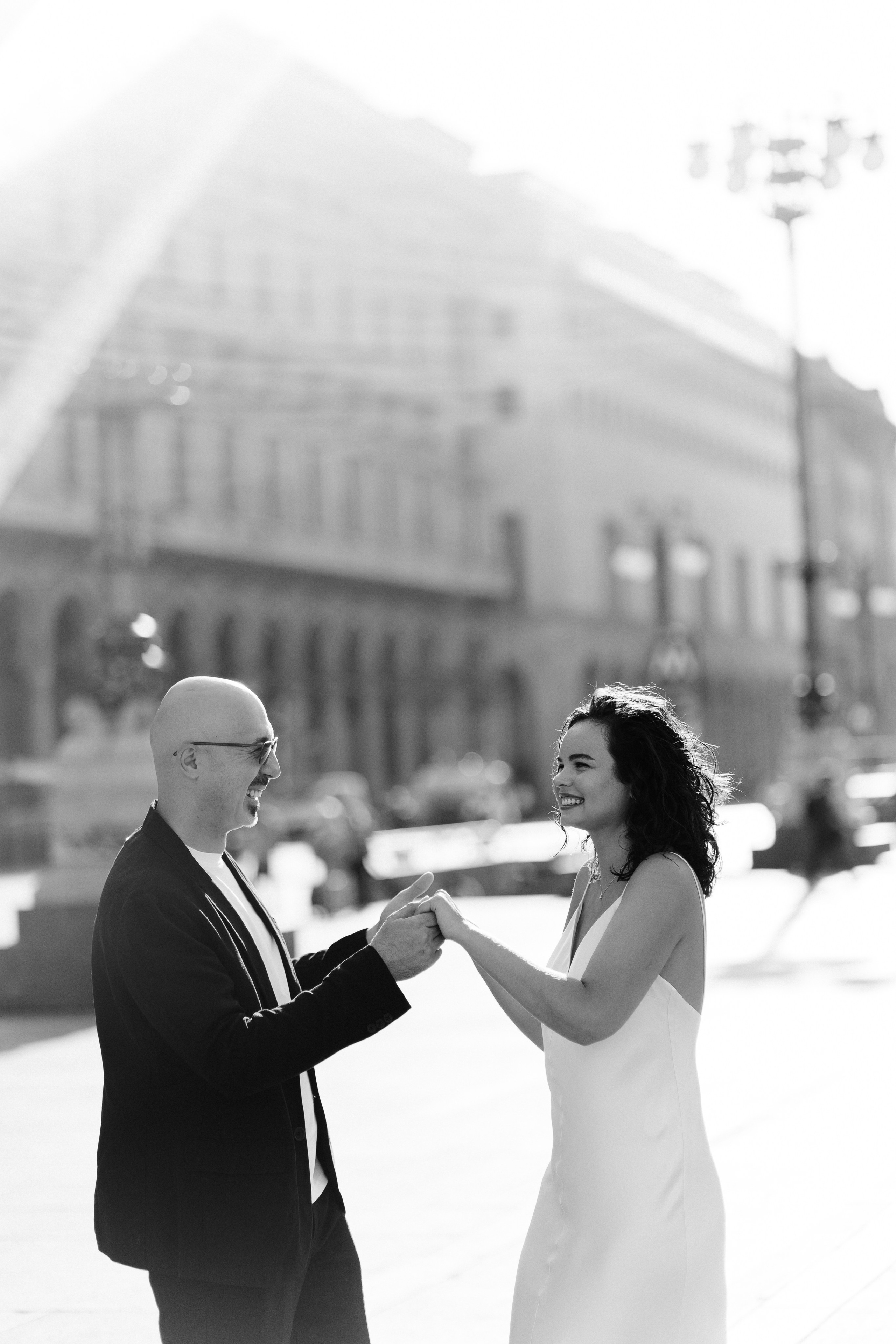 Romantic elopement session in Milan Italy