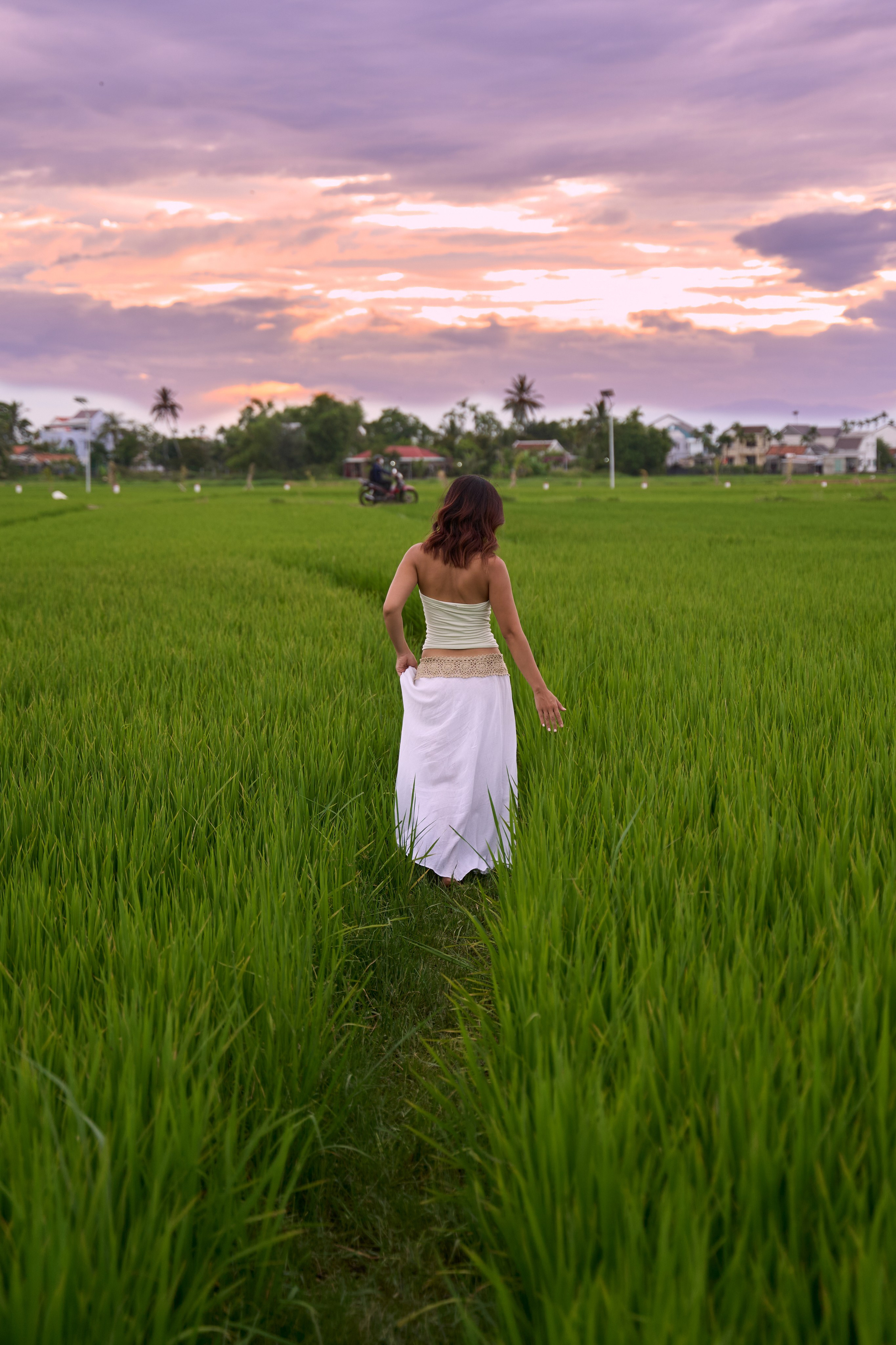 Portrait Photography in Hoi An | Natural & Expressive. Photographer in Hoi An — Veronika Guzenko. Natural photoshoots for couples, families and solo travelers. Book your shoot today