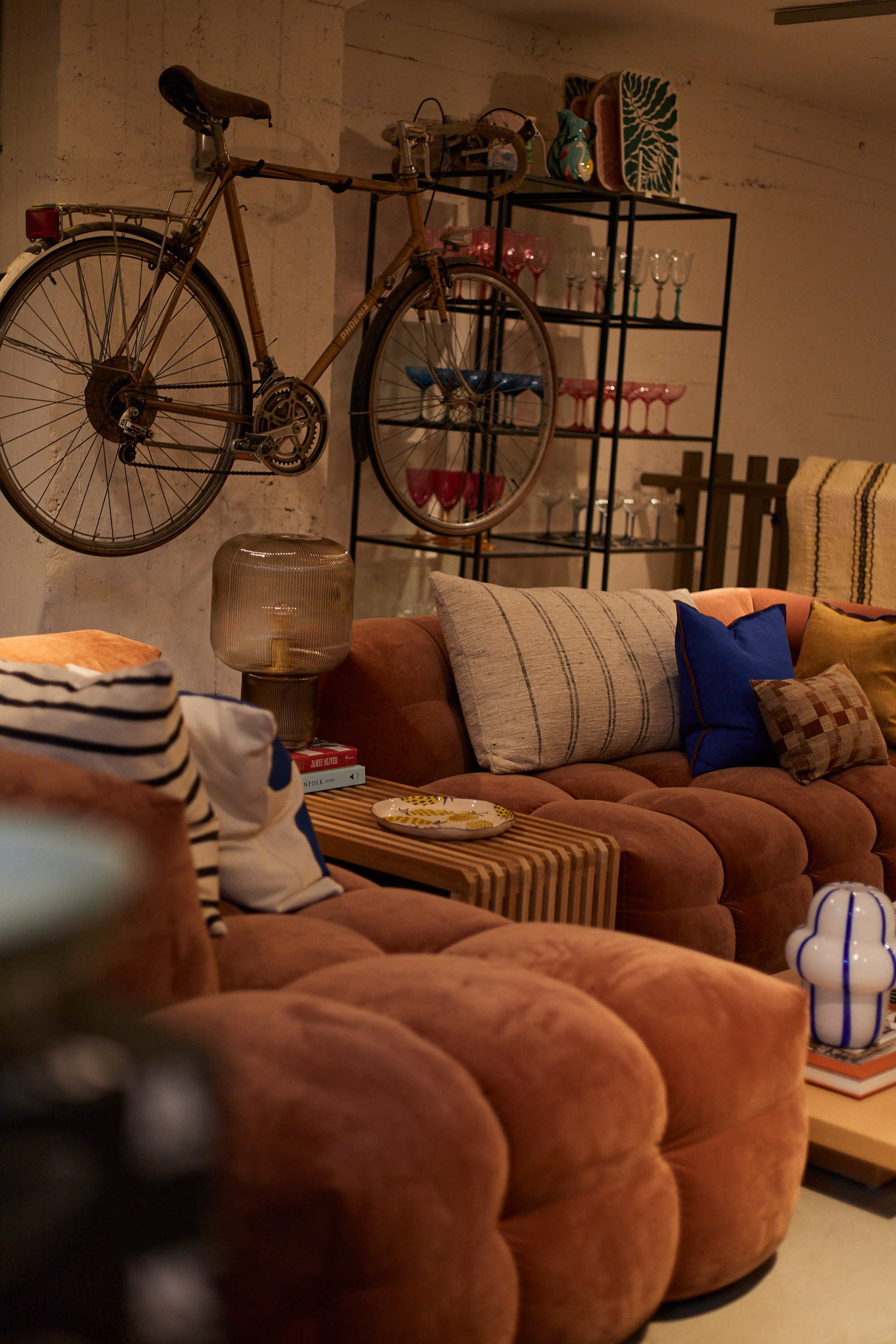 Indoor. Personal, fashion, business Photographer in Netherlands