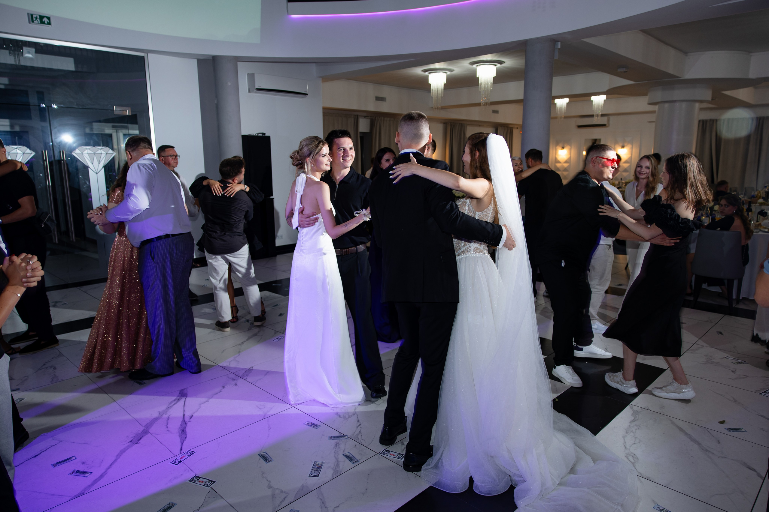 Артур + Анастасія. Весільний, сімейний фотограф Варшава