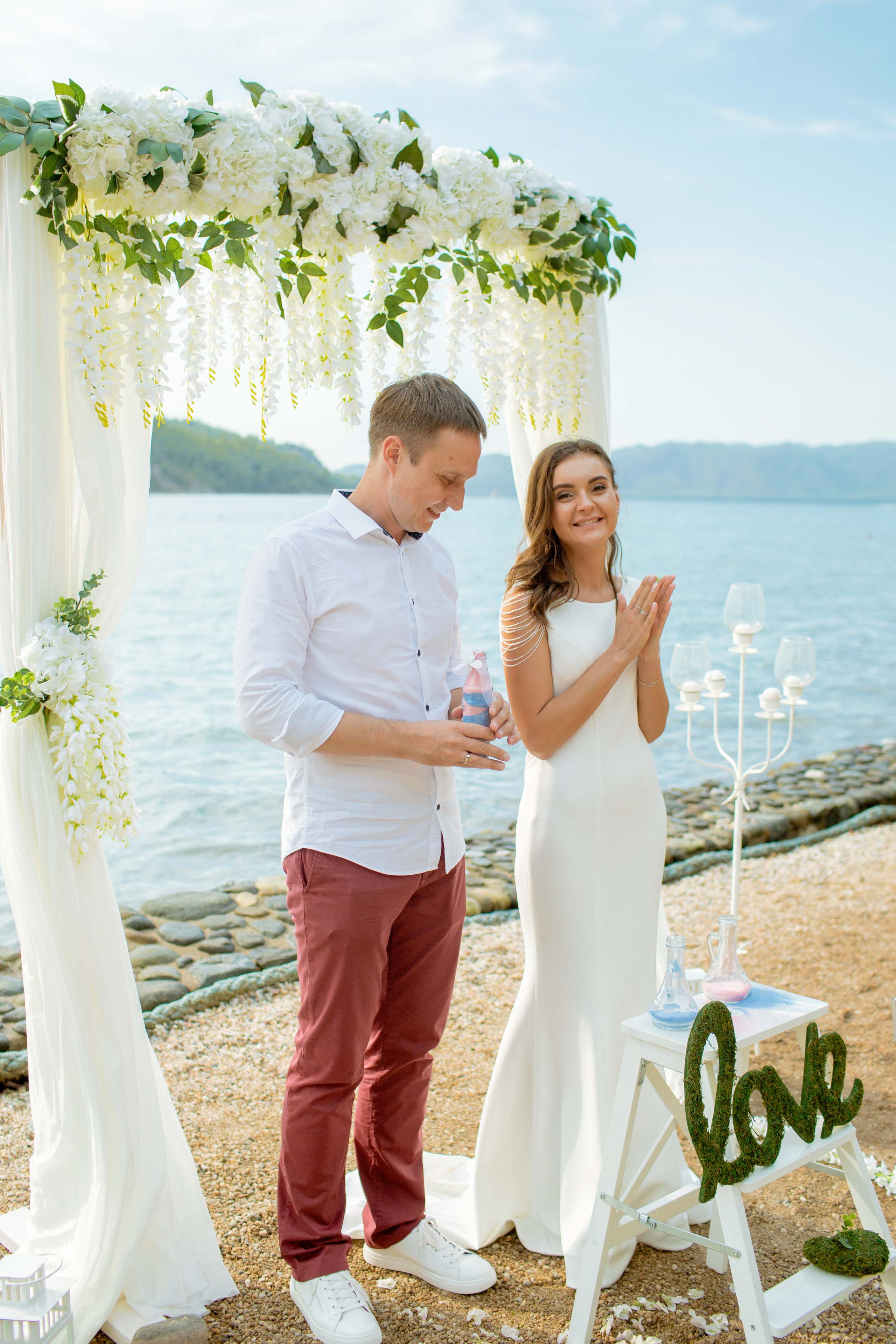 Выездная свадебная церемония в бухте. Фотограф в Каппадокии / Julia Ganch