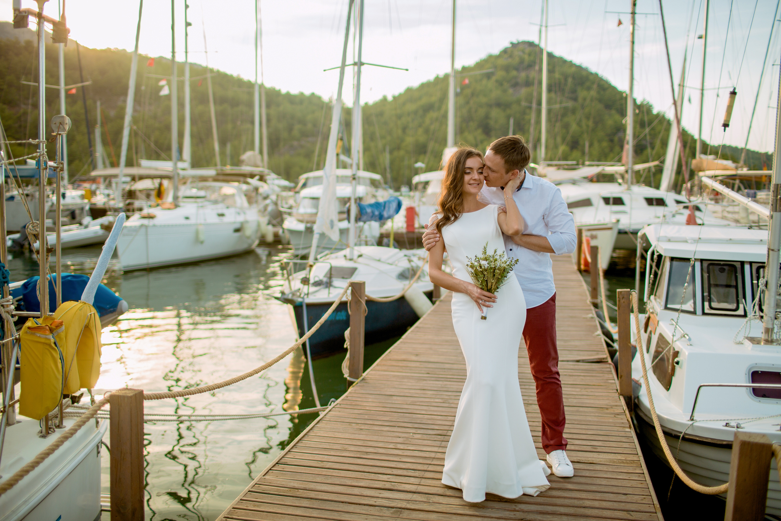 Выездная свадебная церемония в бухте. Фотограф в Каппадокии / Julia Ganch