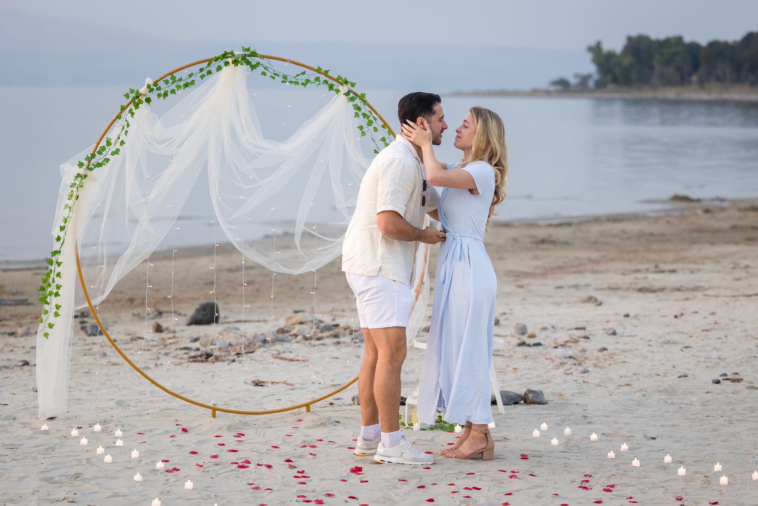 Marie & Rony proposal. AMIR BUCHNIK PHOTOGRAPHER