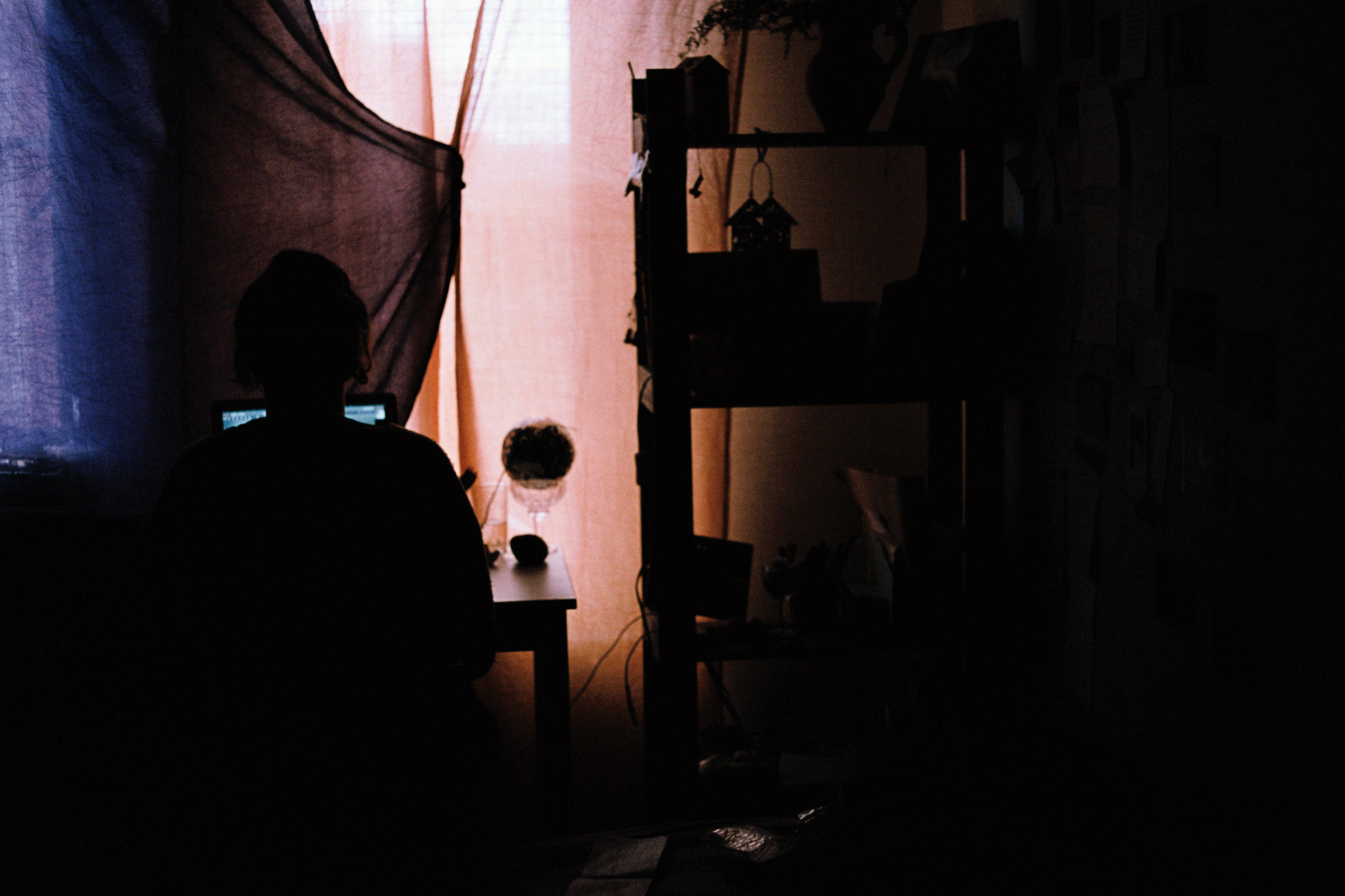 Saint-Petersburg (2020-2023)_2. Elena Zykova film photographer in London