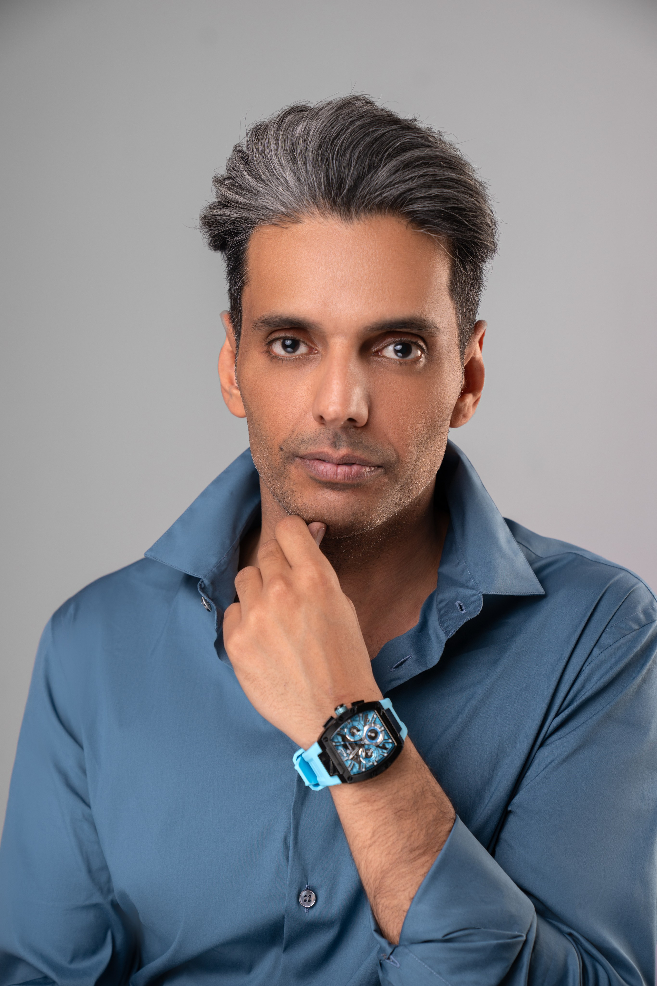 Essam. Portrait, Lifestyle and Lovestory photographer in Riyadh