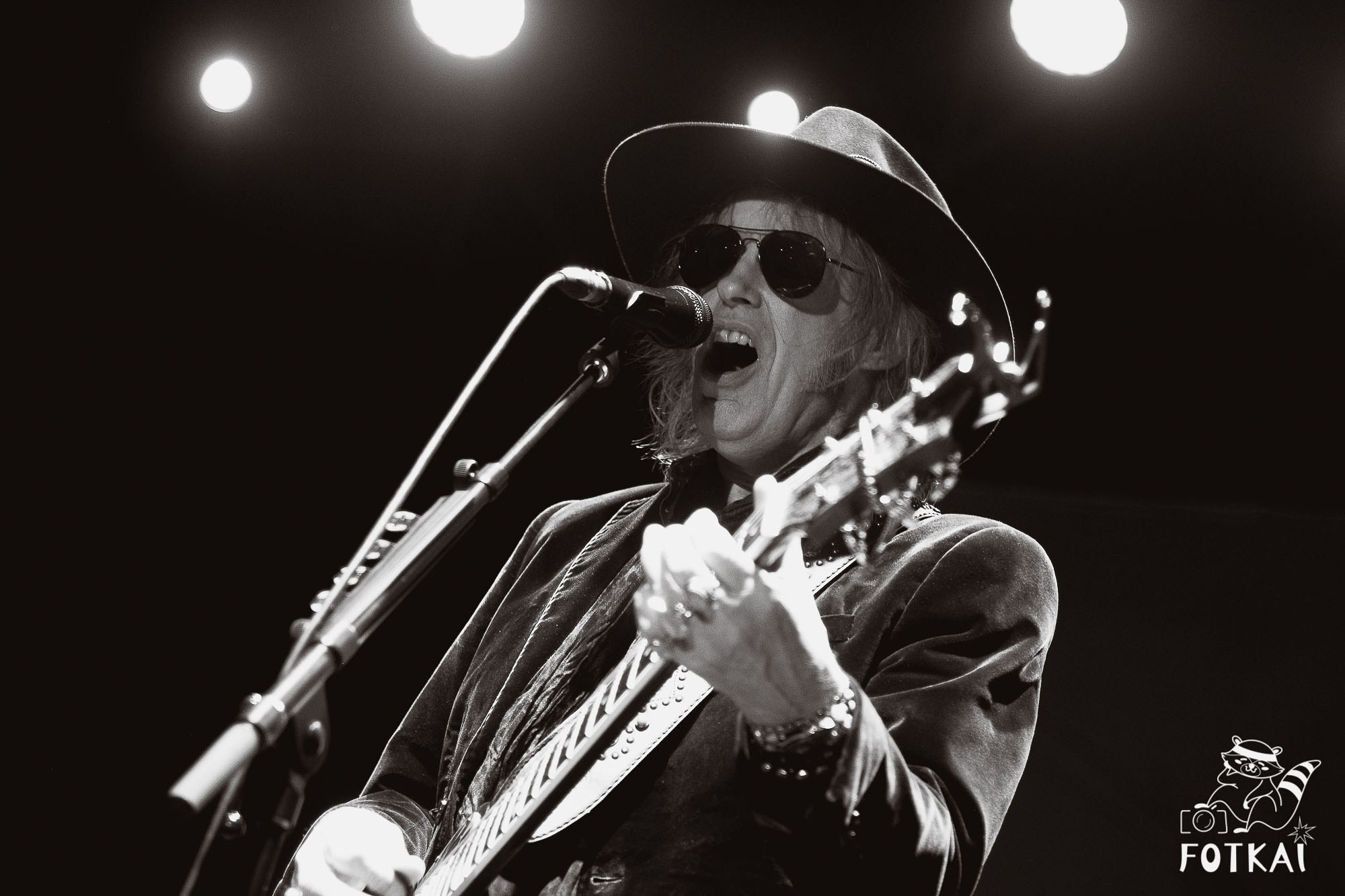 The Waterboys en Alicante 2025 — reportaje fotográfico del concierto en El Muelle Live | FOTKAI