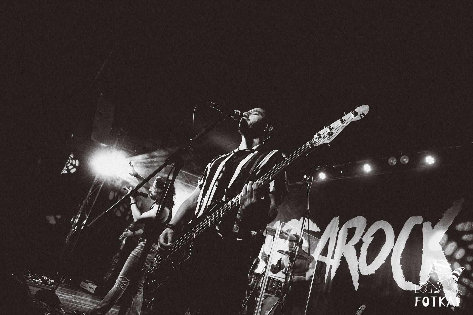 DENISDENIS — reportaje fotográfico del concierto en la Sala Marearock (Alicante) | FOTKAI