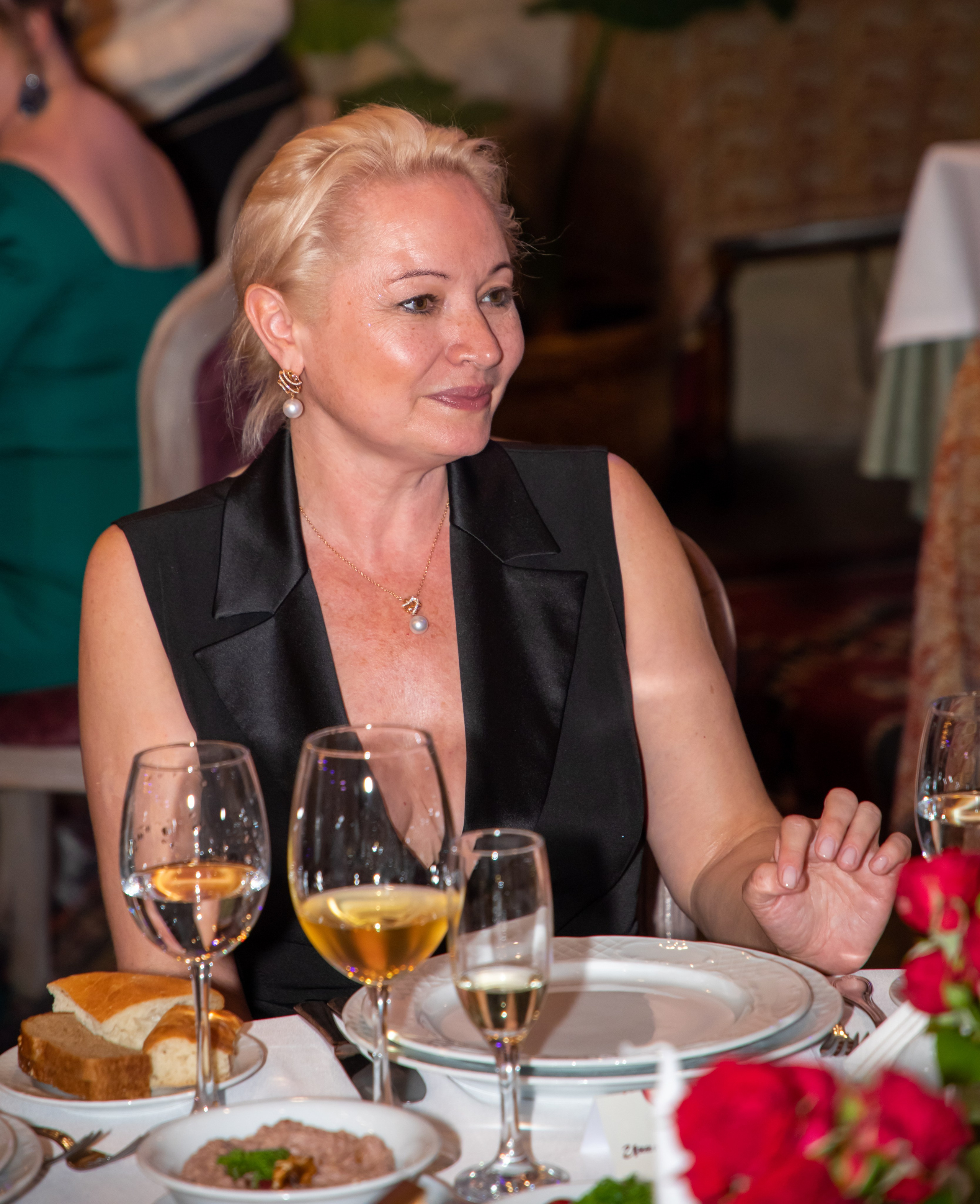 Gala-Dinner with the French Countess, the main etiquette expert Marie de Tilly. Baku Photographer
