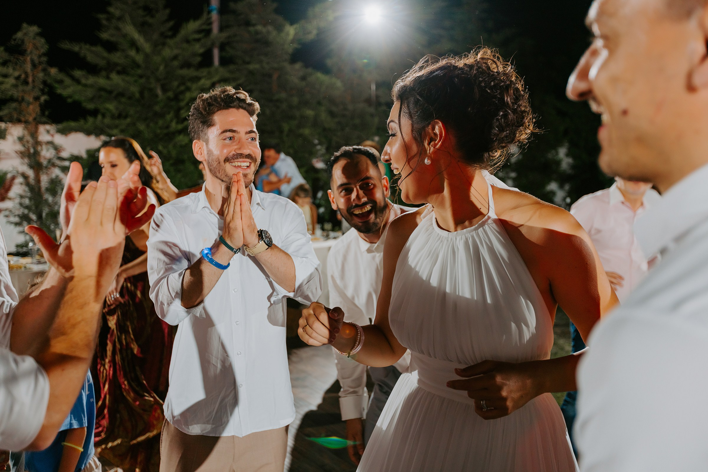 Valeria & Nikos. Φωτογράφος και βιντεογράφος γάμου