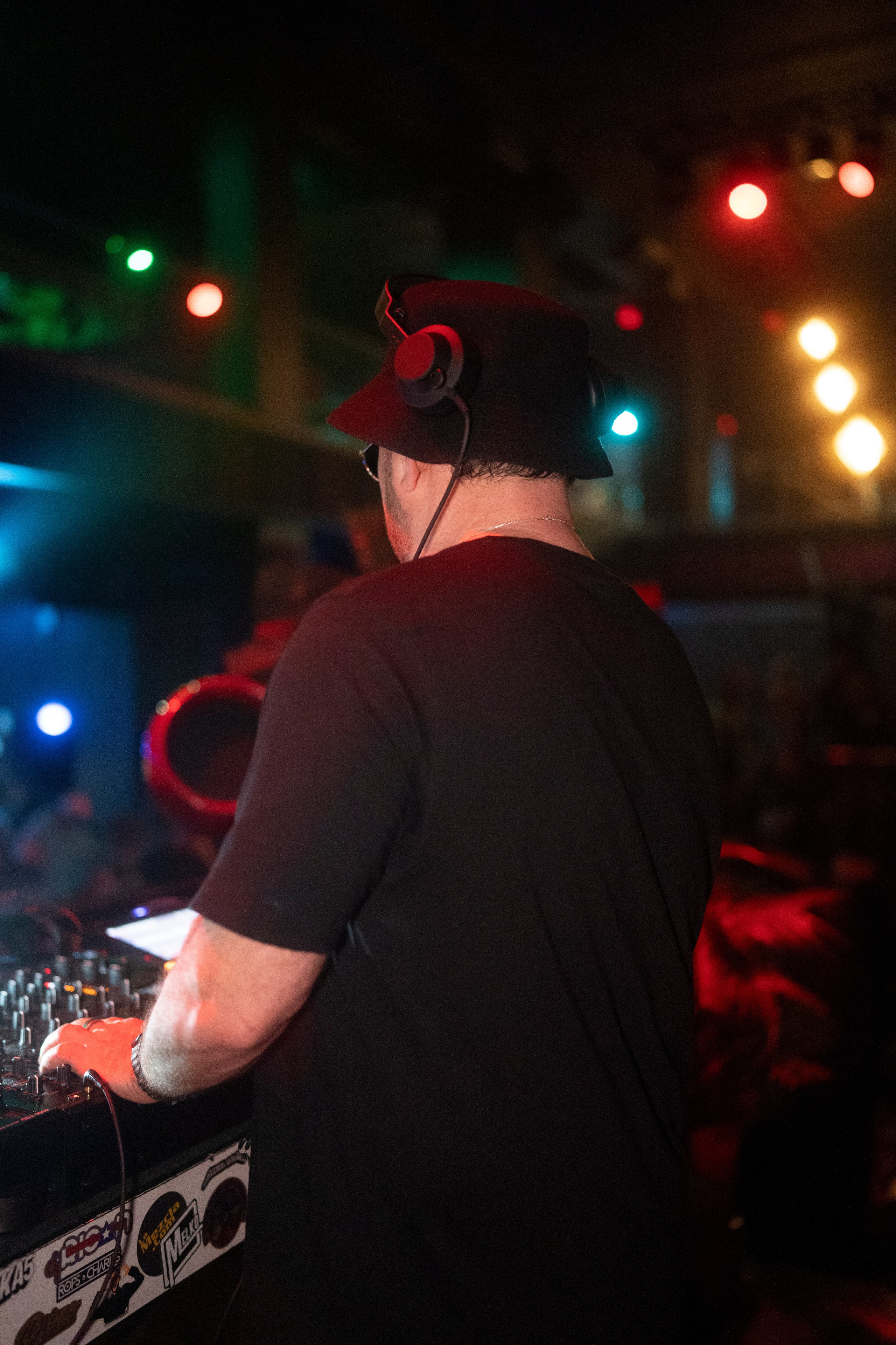 Aliens On Mushrooms & INVY Present: Shiba San. Ke’Ondris