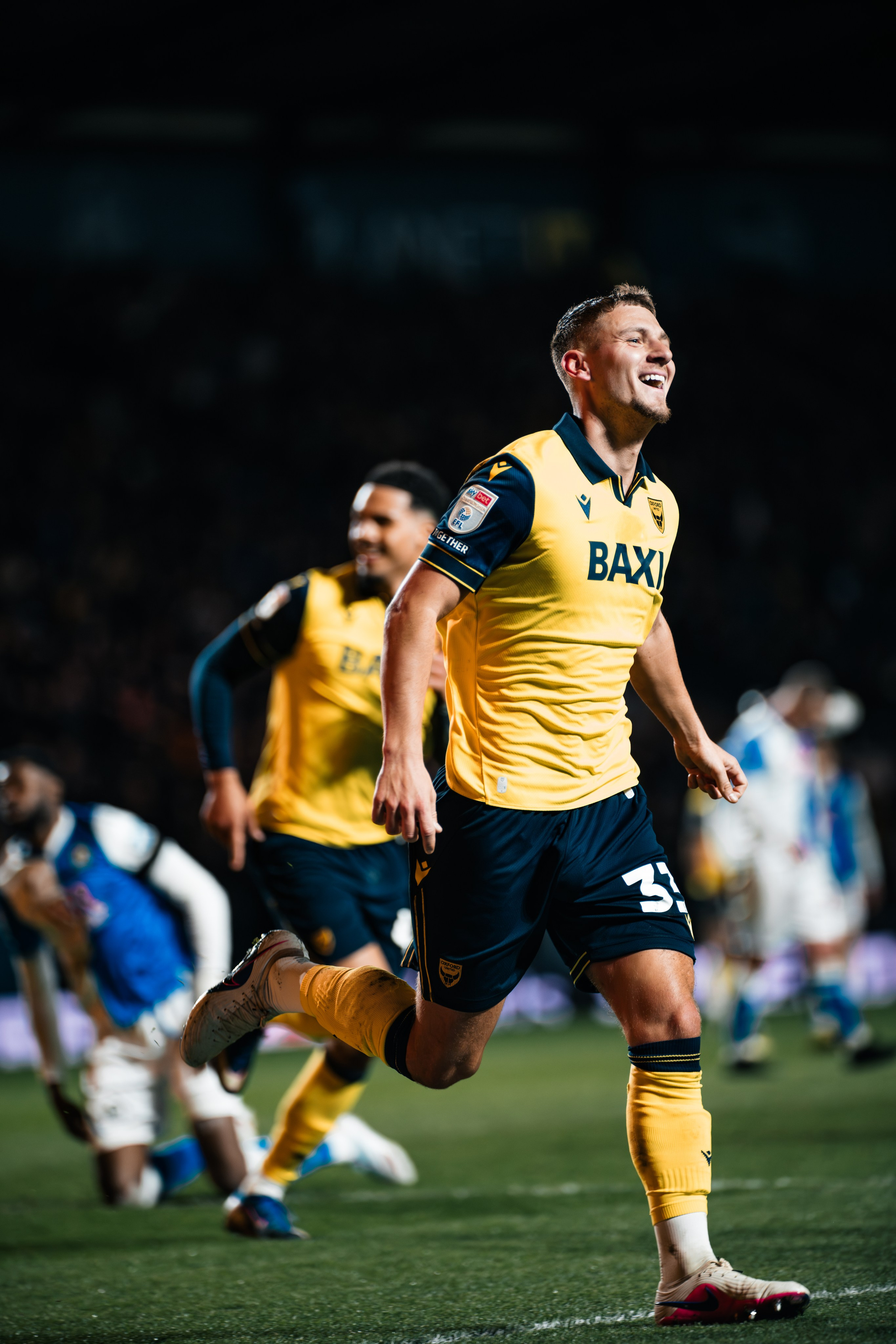 Football Photographer | Matchday & Athlete Portraits — Jay Soundo. Jay Soundo — Sport, Fashion & Commercial Photographer