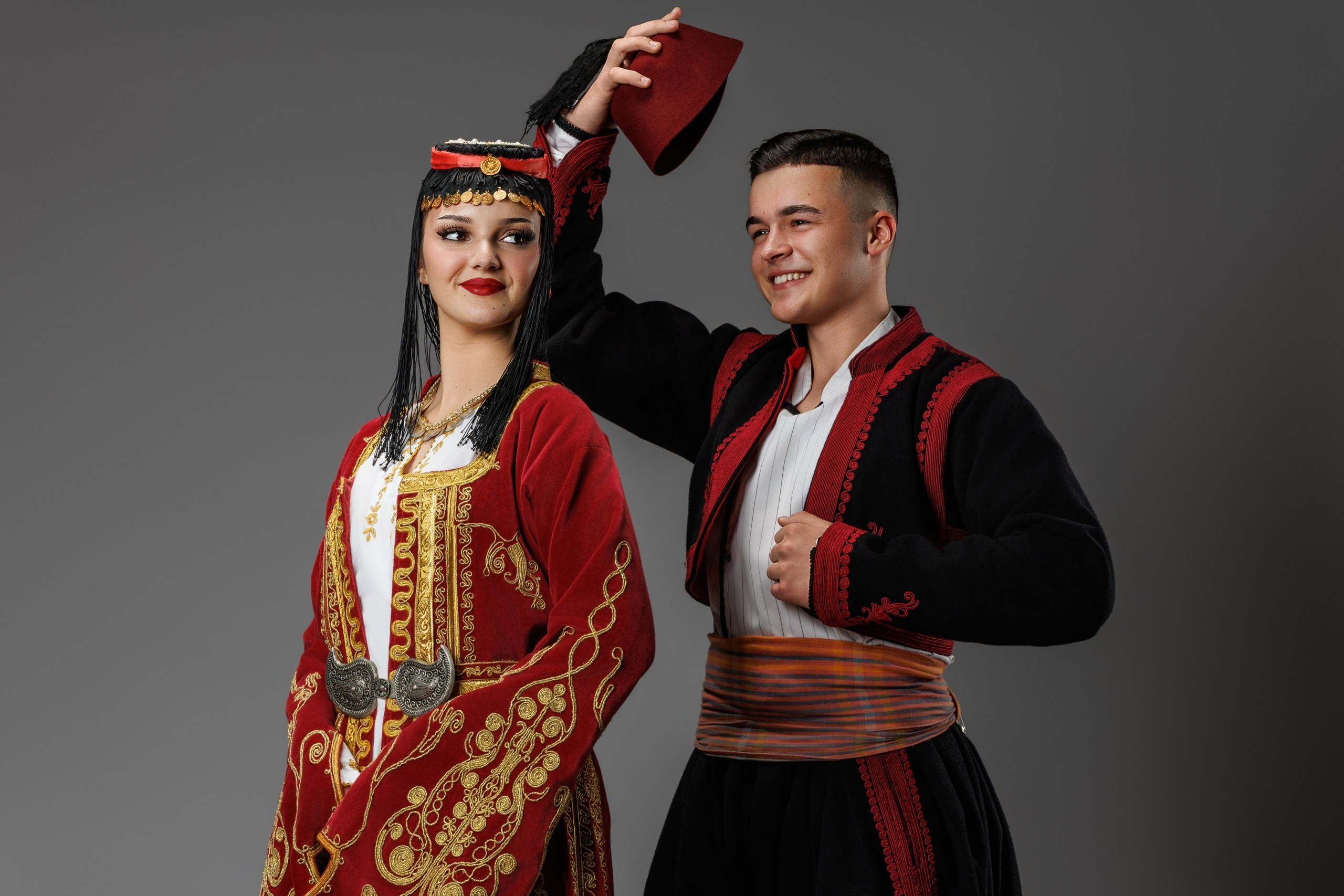 KUD LOLA — galerija nošnji. Namir Čomaga — fotograf iz Sarajeva, portreti, tradicija i kultura u fokusu objektiva