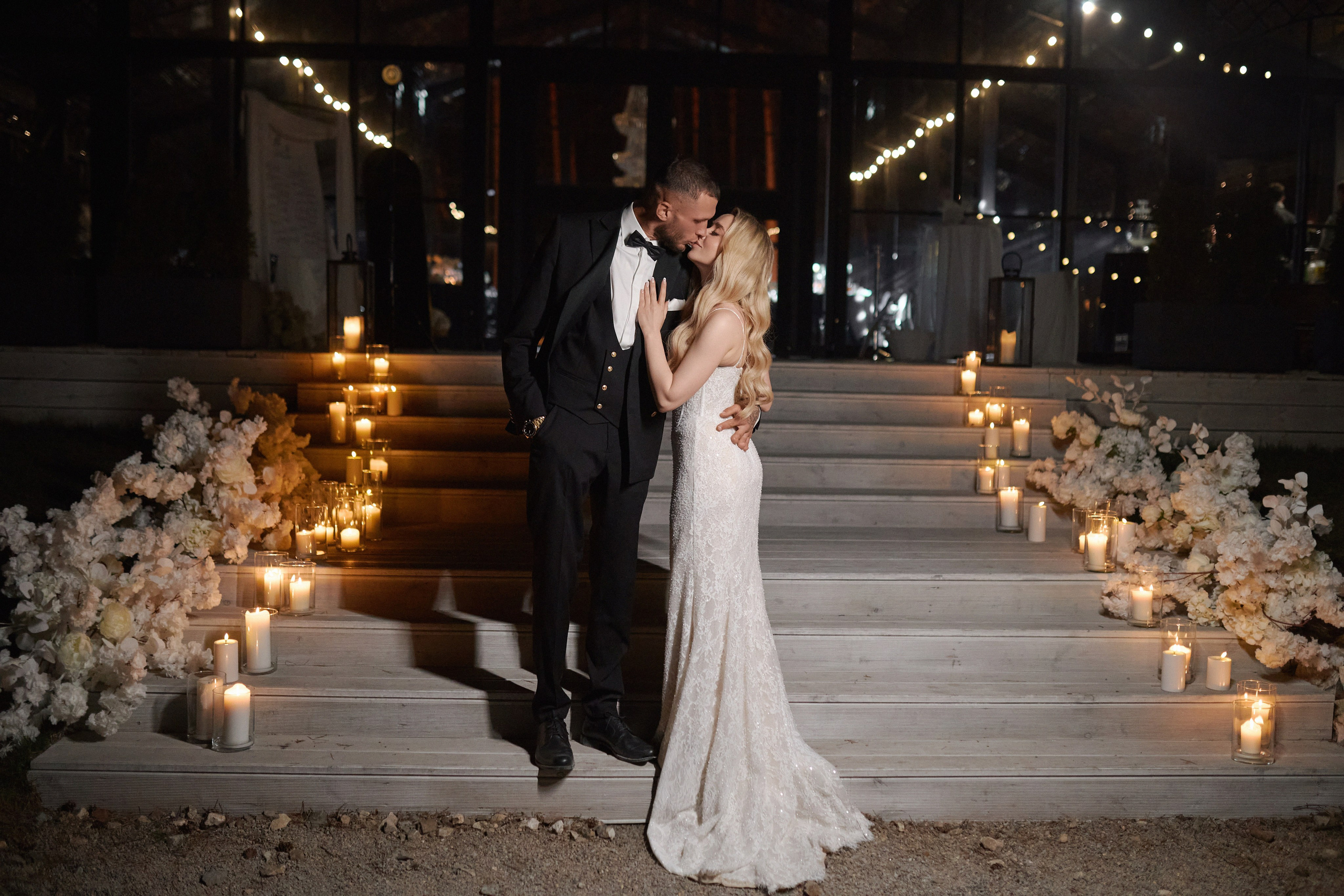 Natalia & Roman. Dworek przy lesie. Fotograf ślubny i rodzinny w Krakowie Yana Klymova