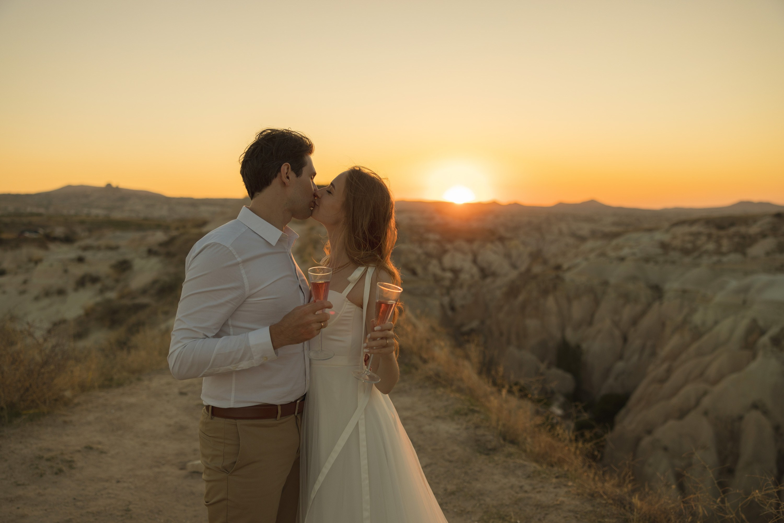 Wedding photo shoot in cappadocia. Julia Ganch I Fashion Wedding Photography I Cappadocia Turkey