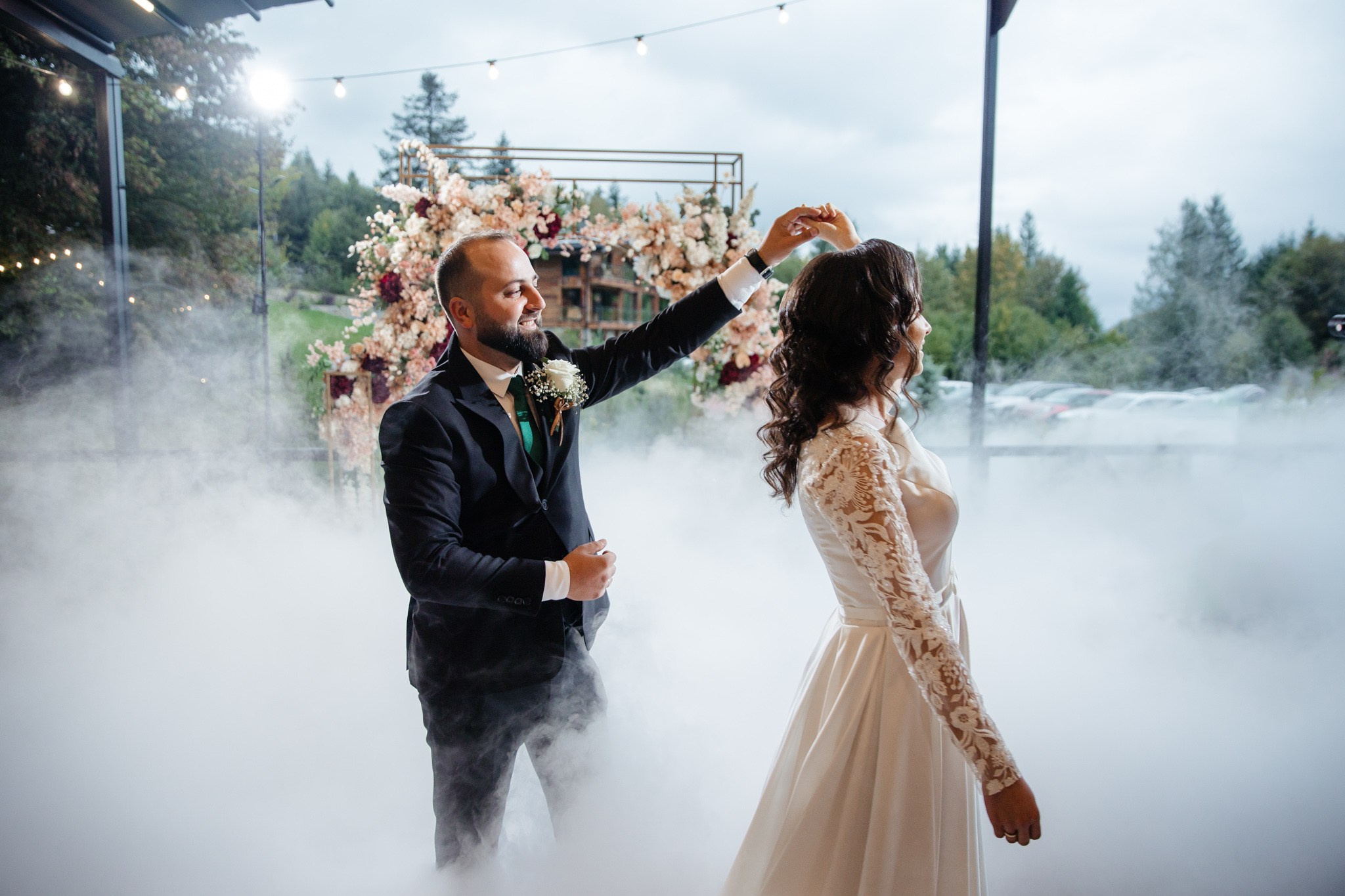 Nunta de Poveste la Sucevița: Cristi și Andreea. Servicii foto-video profesionale, pentru momente de neuitat